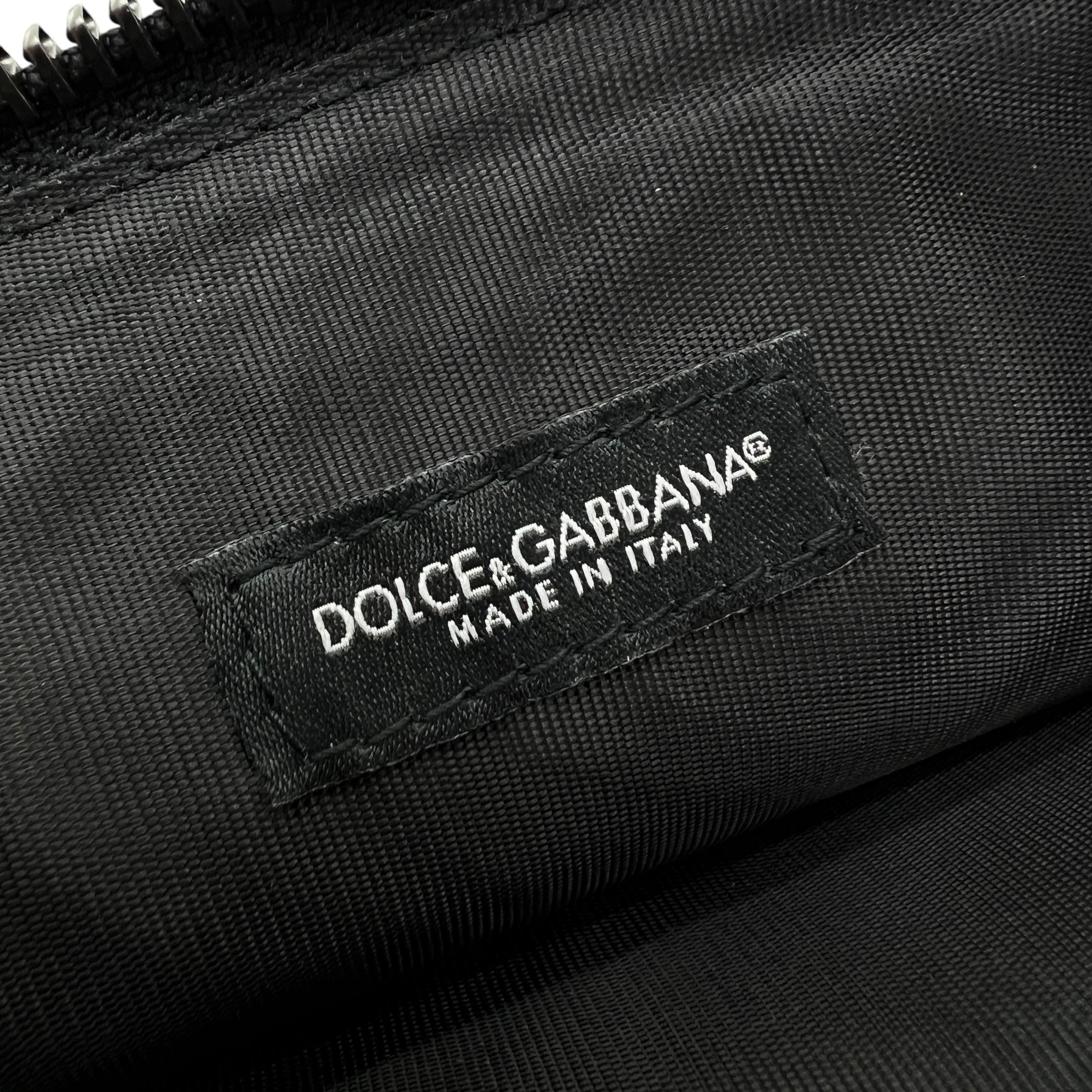 Pochette media in pelle liscia