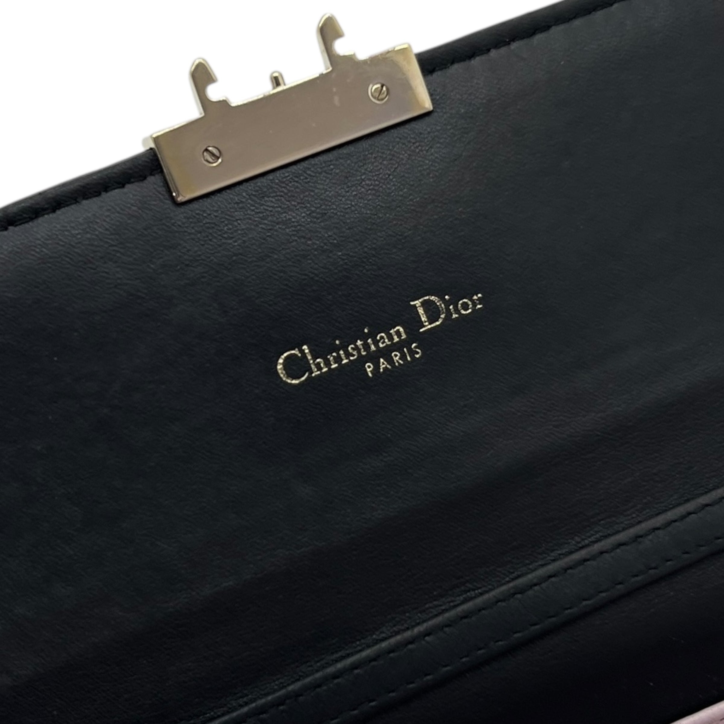 Pochette Diorama con catena