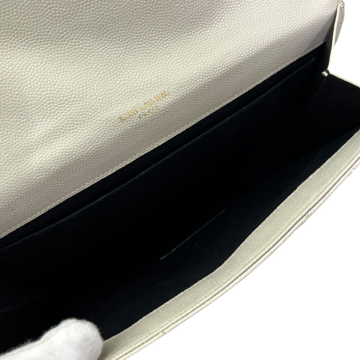 SAINT LAURENT CASSANDRE MATELASSÉ FLAP POUCH IN PELLE GOFFRATA GRAIN DE POUDRE TRAPUNTATA