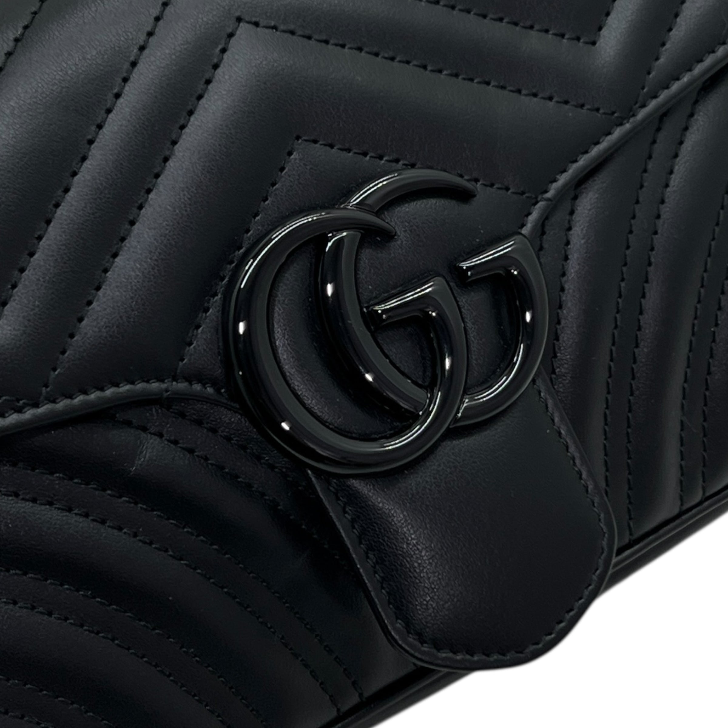 Borsa a spalla GG Marmont misura media