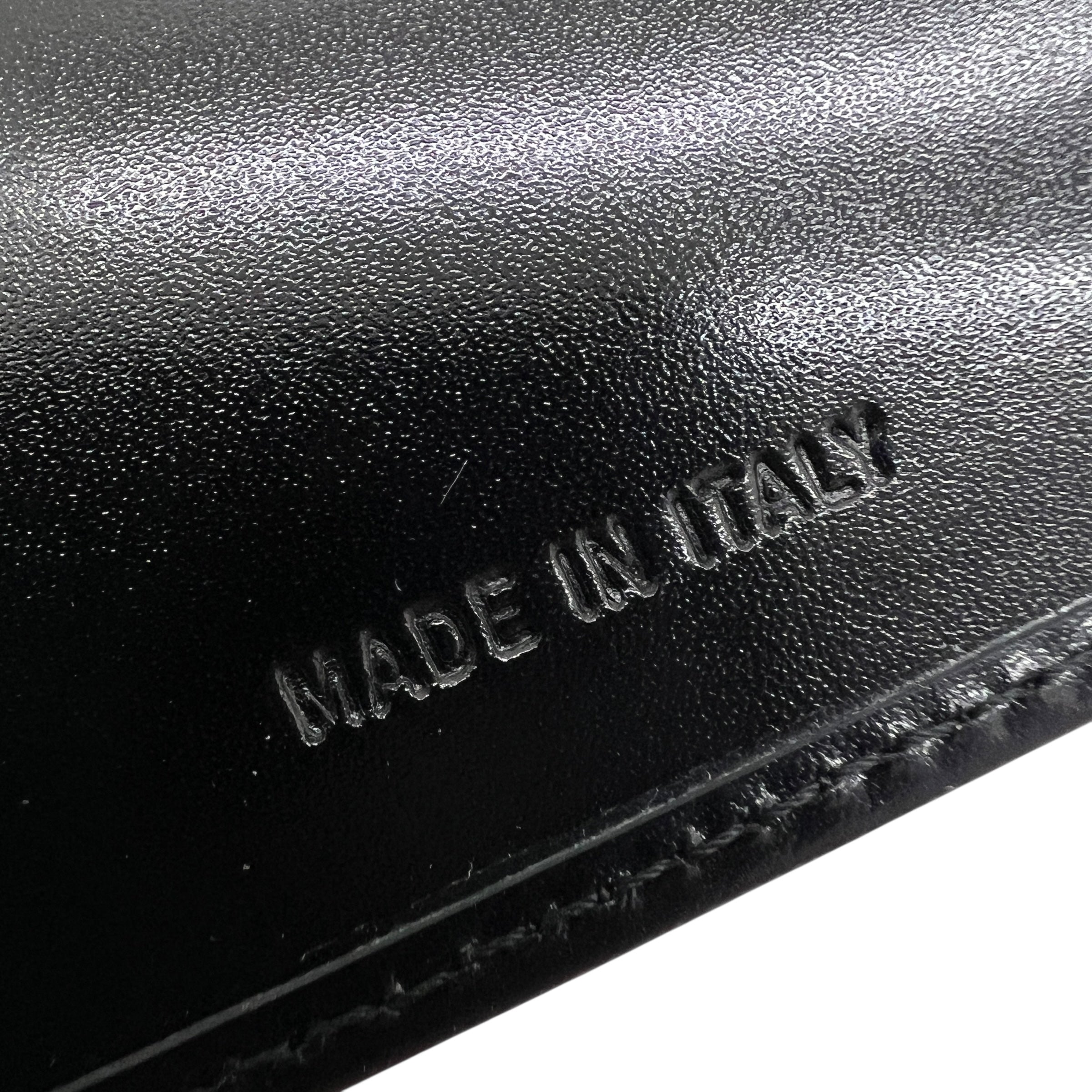 Portafoglio in pelle nera