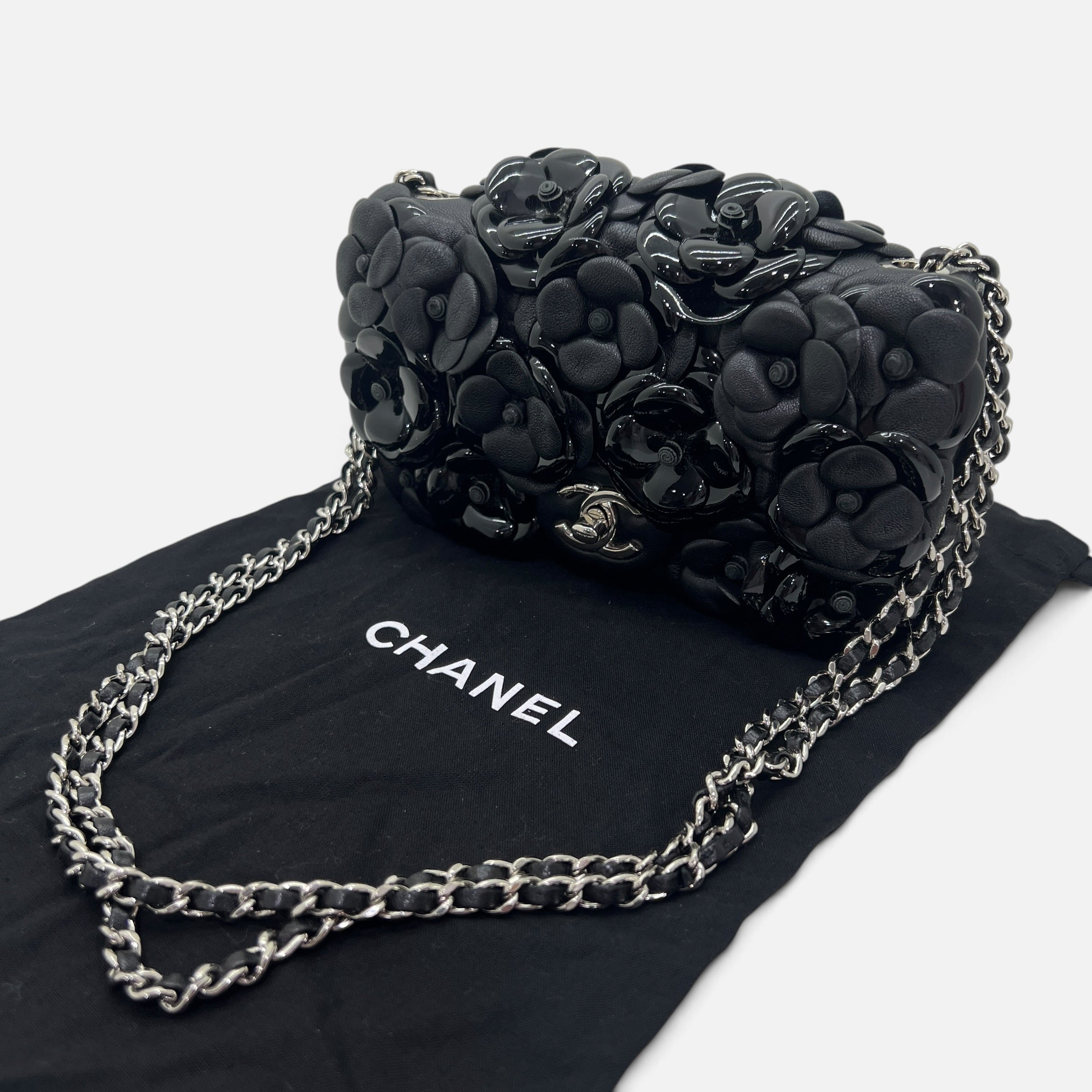 Mini Camelia borsa flap a spalla / tracolla
