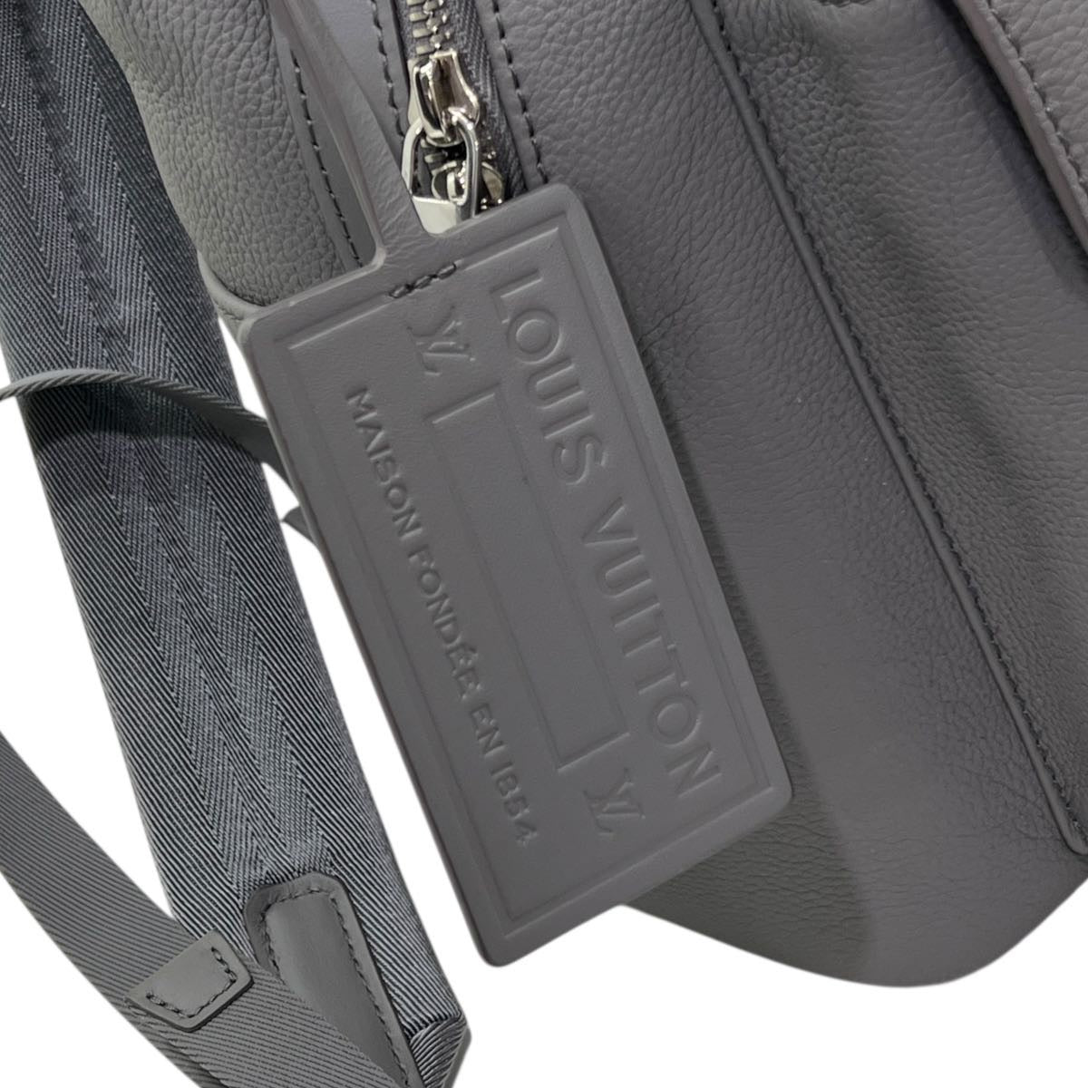 LOUIS VUITTON ZAINO TAKEOFF