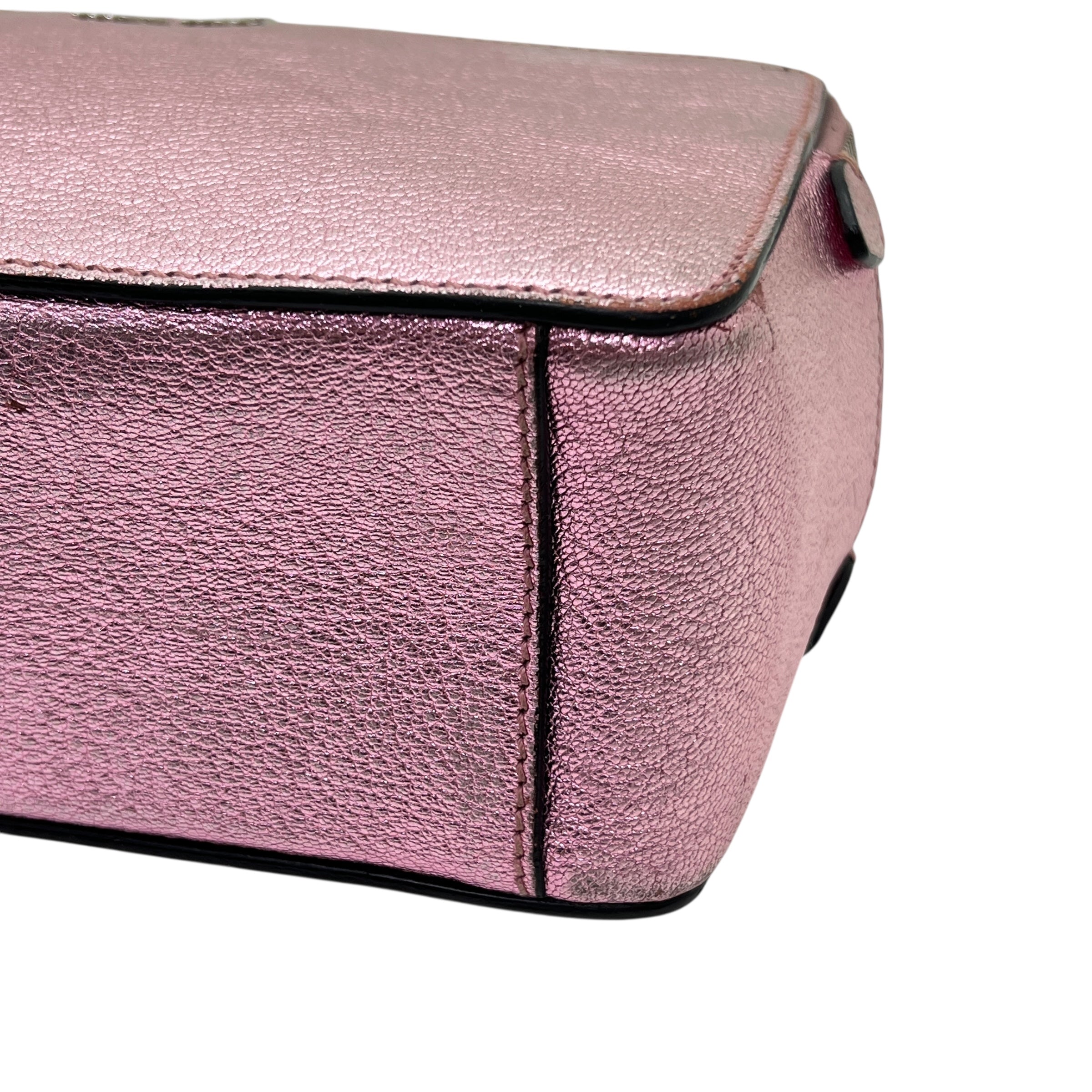 Miu Miu camera bag in pelle