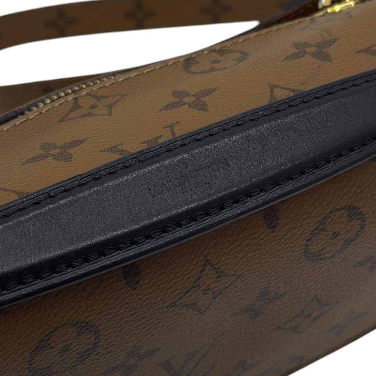 Pochette Métis Monogram Reverse