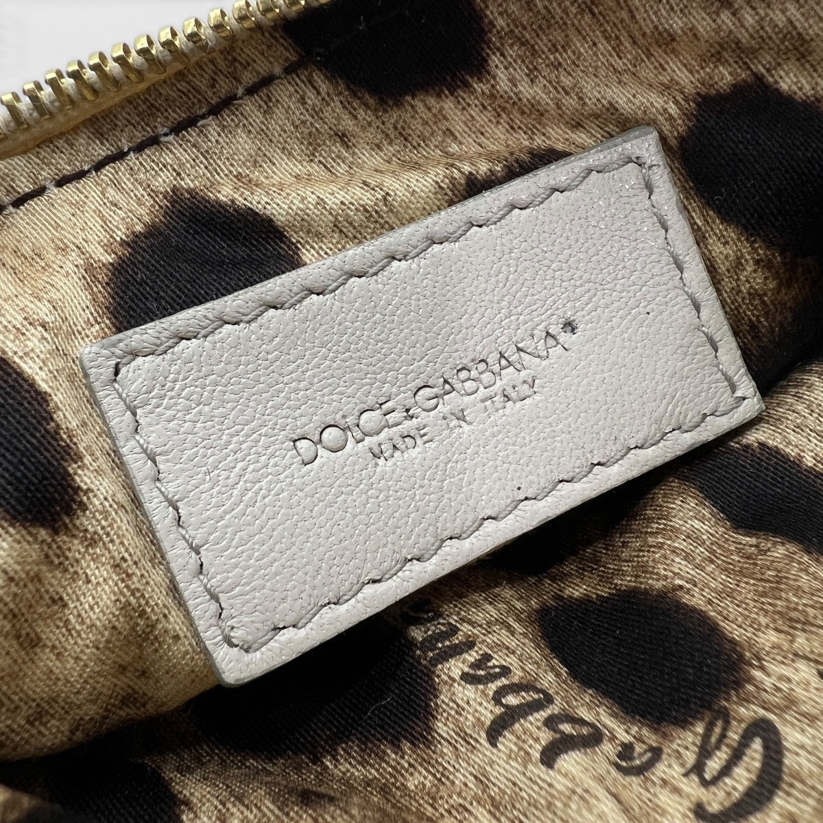 Mini pochette in pelle con catenella