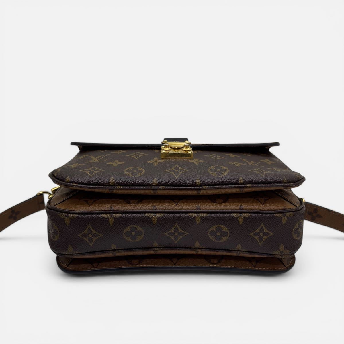 Pochette Métis Monogram Reverse