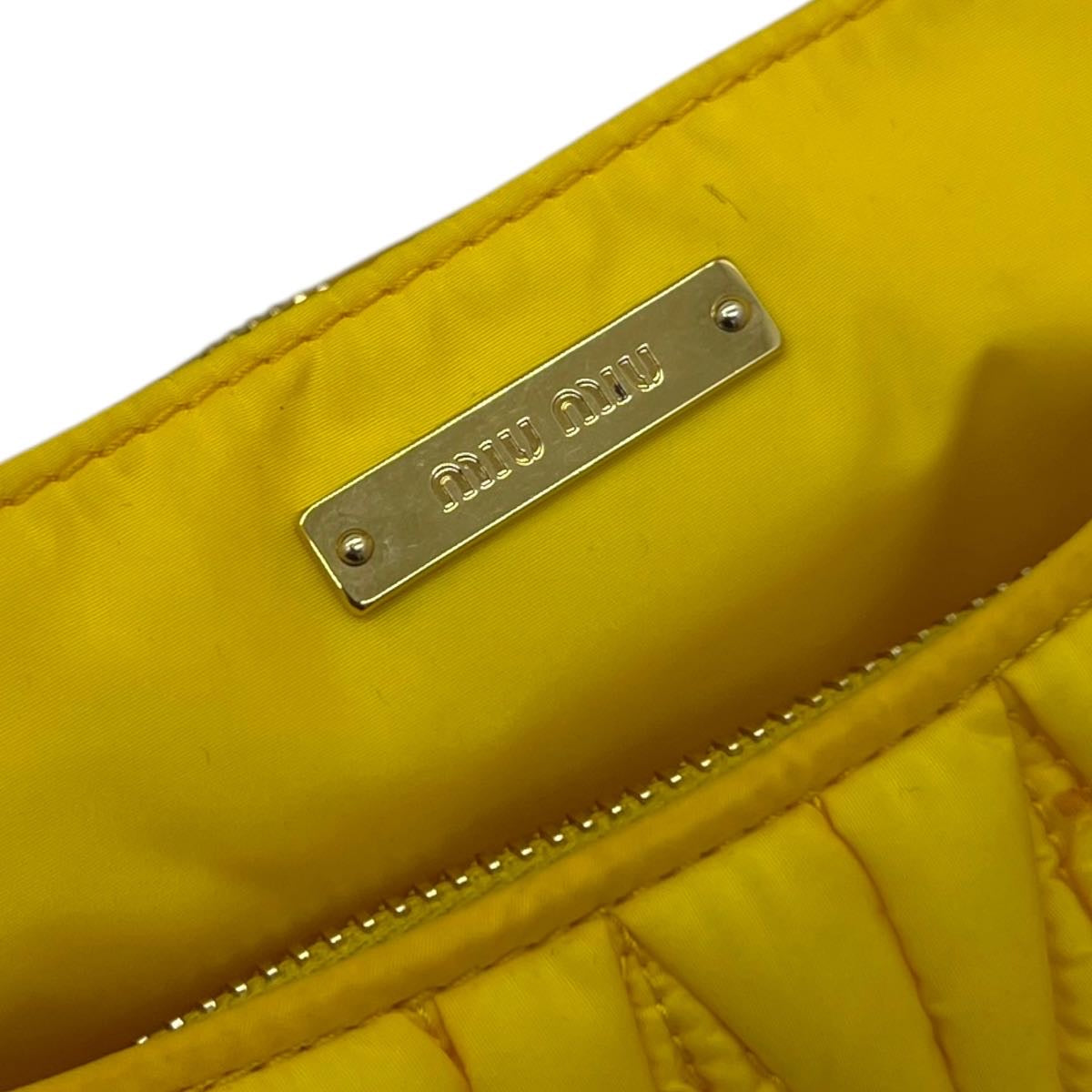 MIU MIU BORSA HOBO WANDER MATELASSÉ IN RE-NYLON