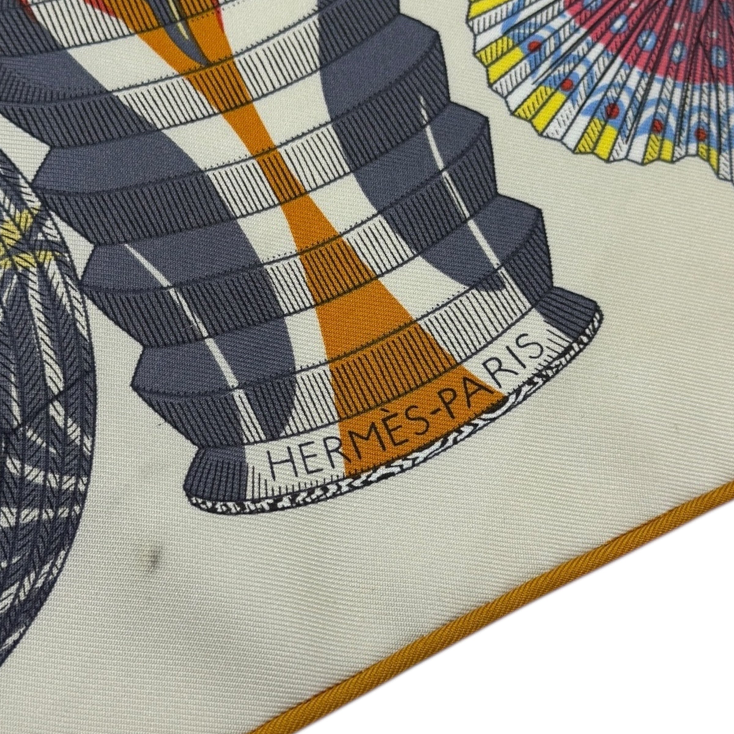 Foulard Lanternes Ballons & Cocardes 40