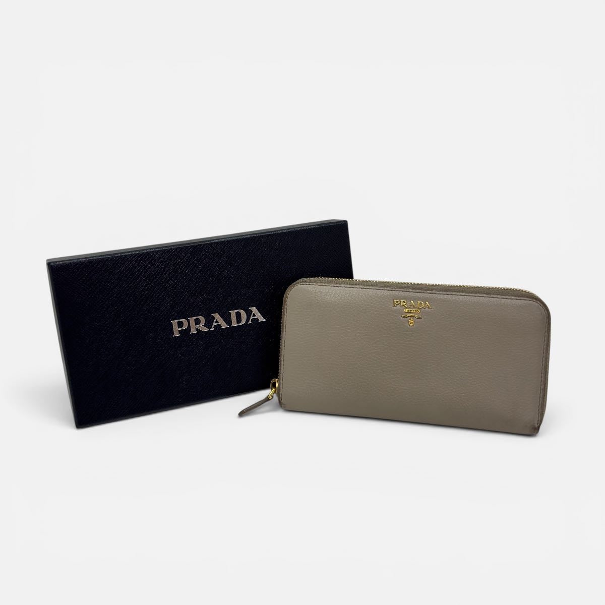 Portafoglio grande in pelle