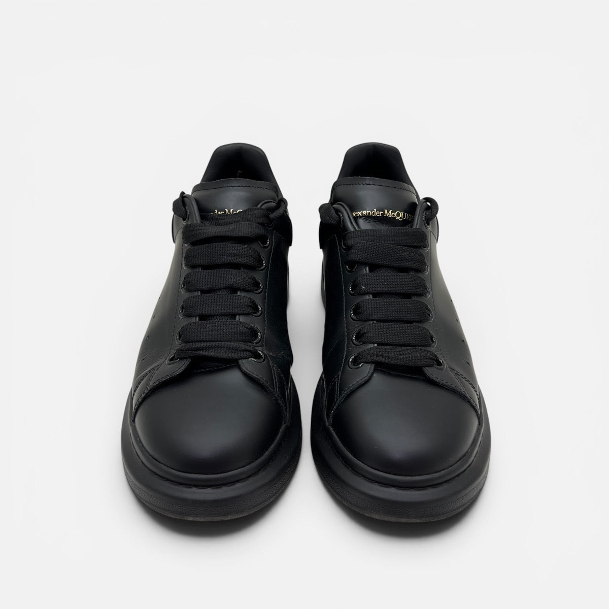 Sneakers Oversize taglia 43,5 (calzano 44,5)