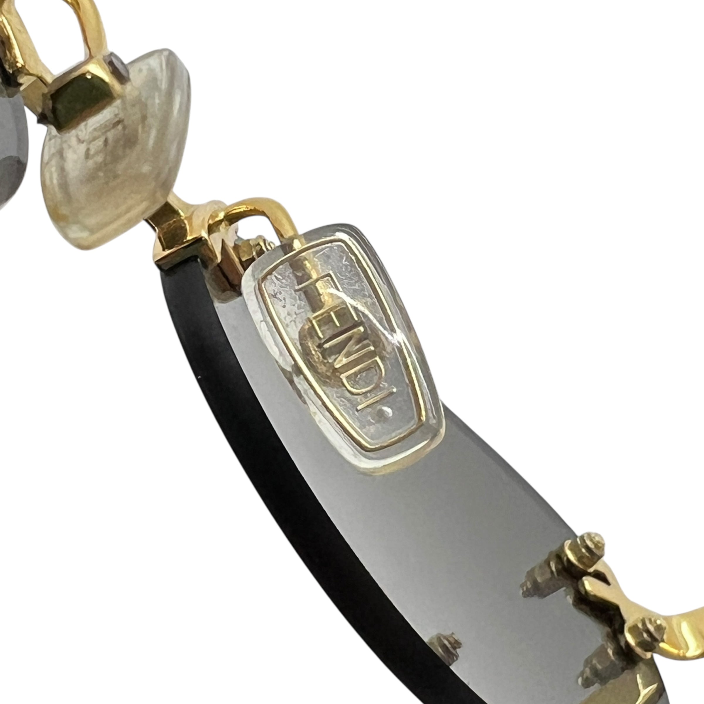 Occhiali da sole rotondi