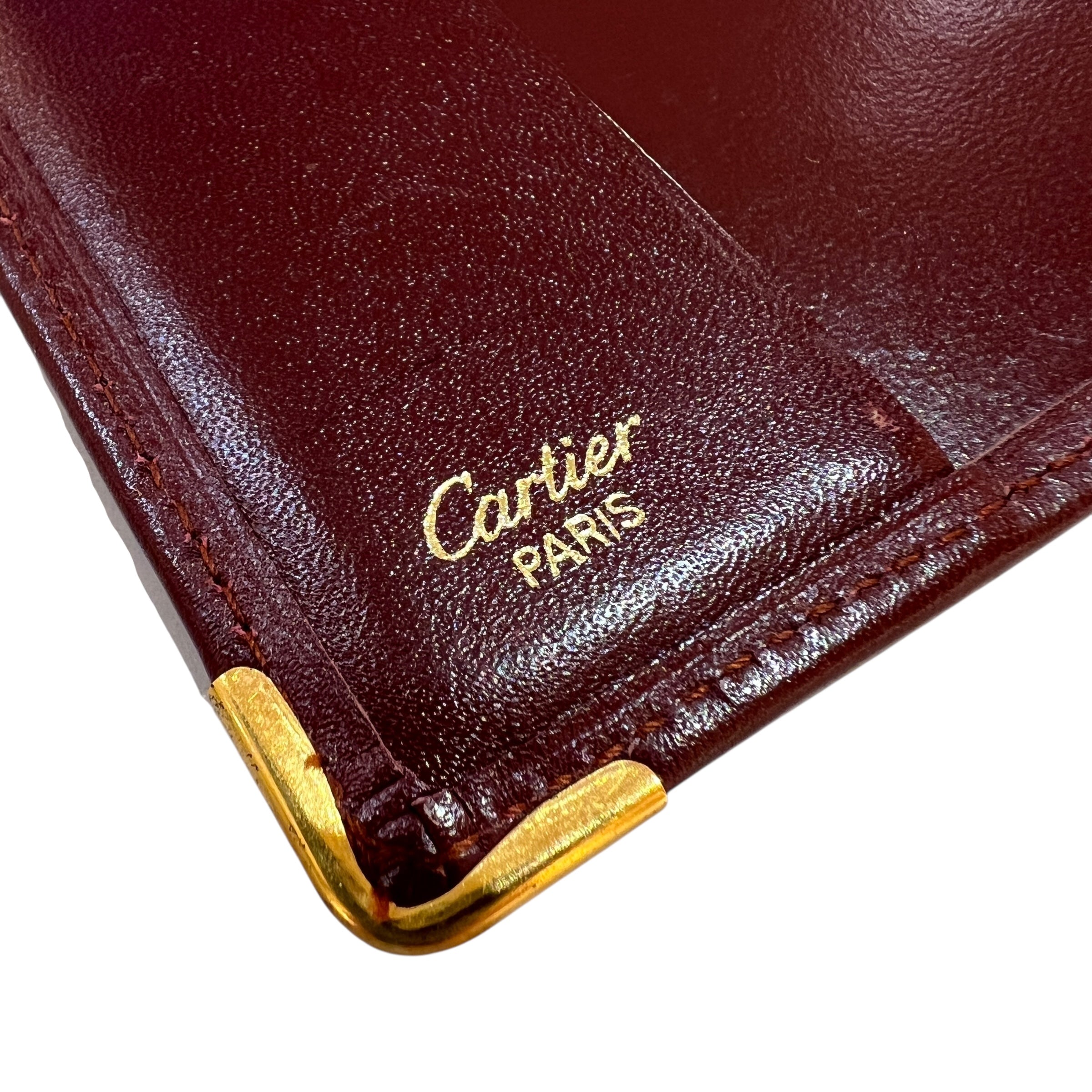 Porta assegni in pelle