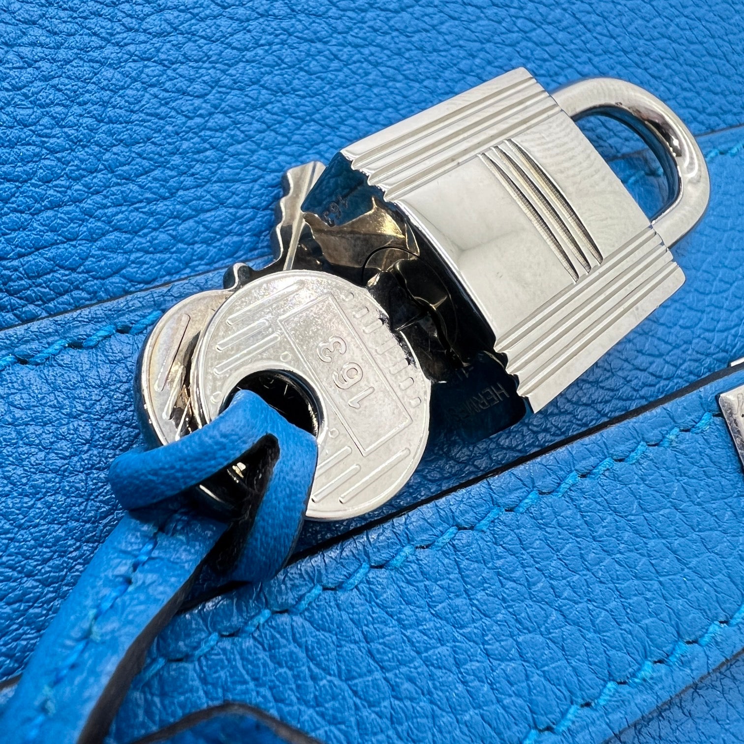 HERMÈS KELLY 32 EVERCOLOR BLU HYDRA