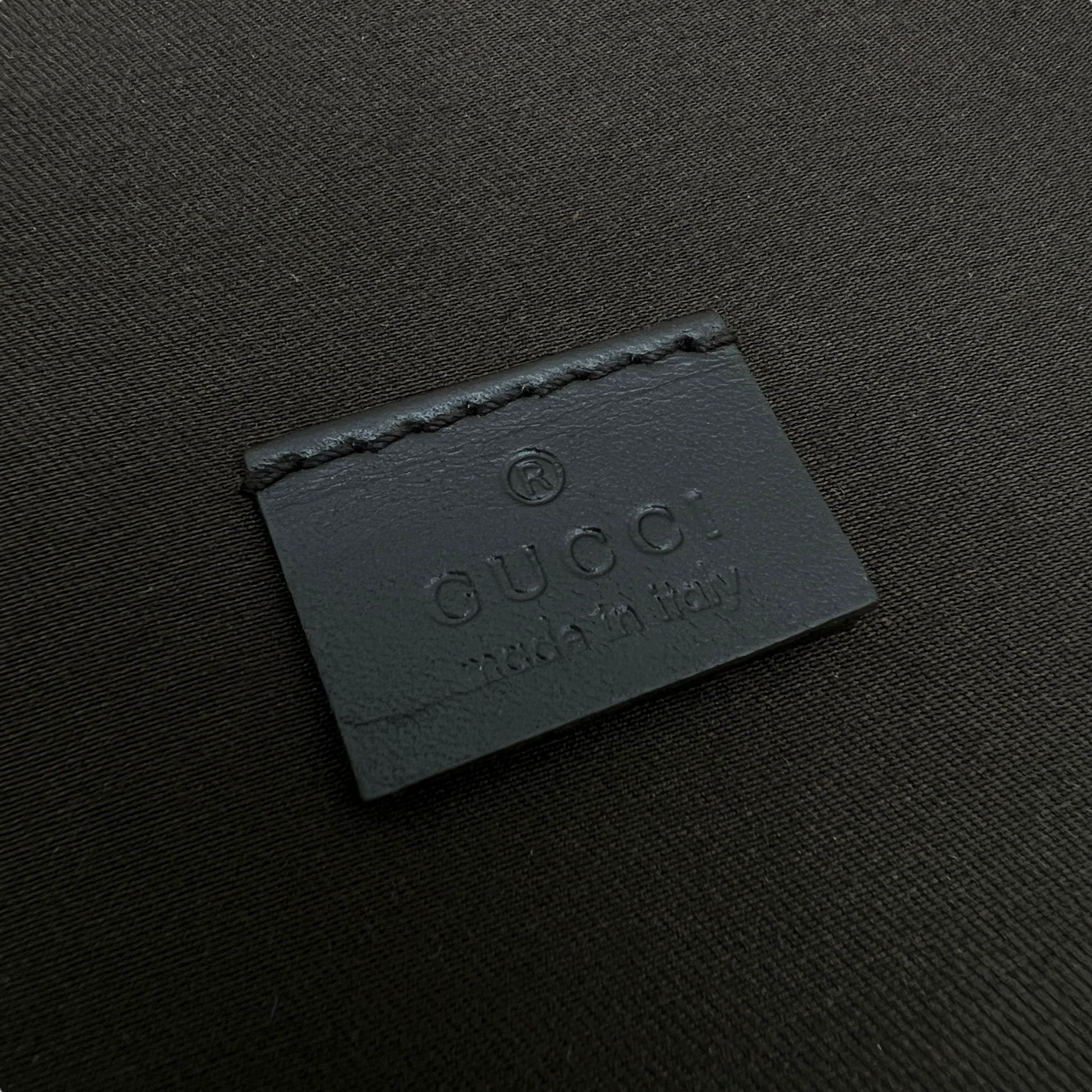 Gucci custodia GG Supreme per laptop