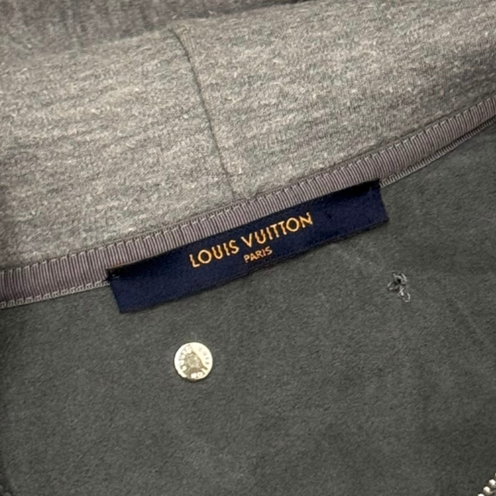 Felpa con zip taglia S