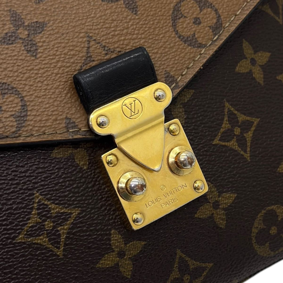 Pochette Métis Monogram Reverse