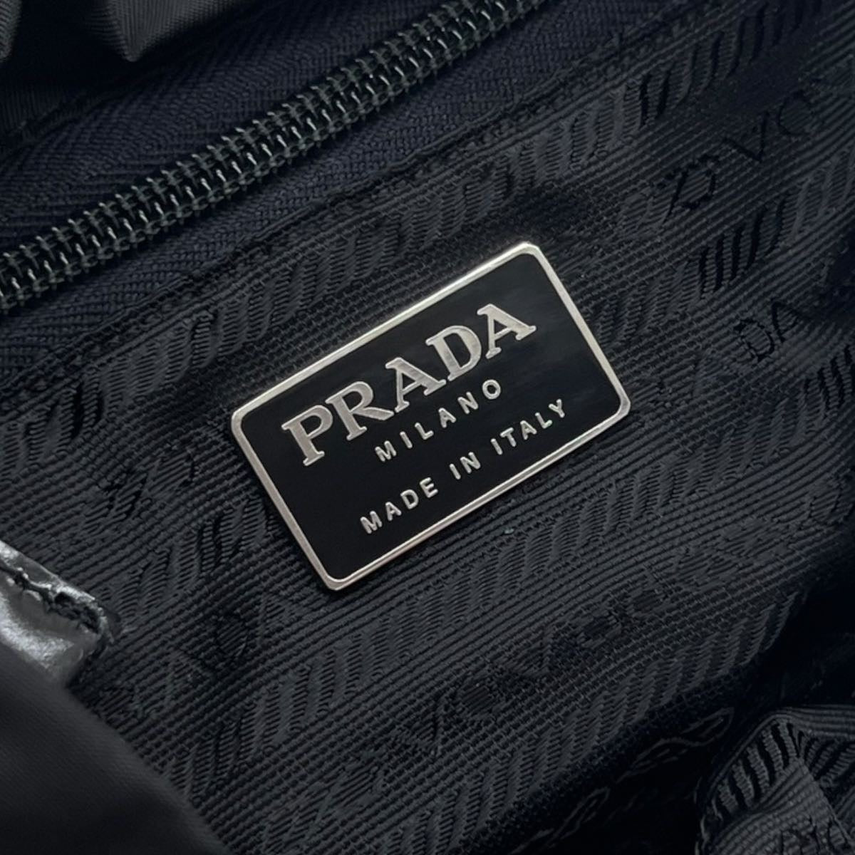 PRADA ZAINO PICCOLO IN NYLON