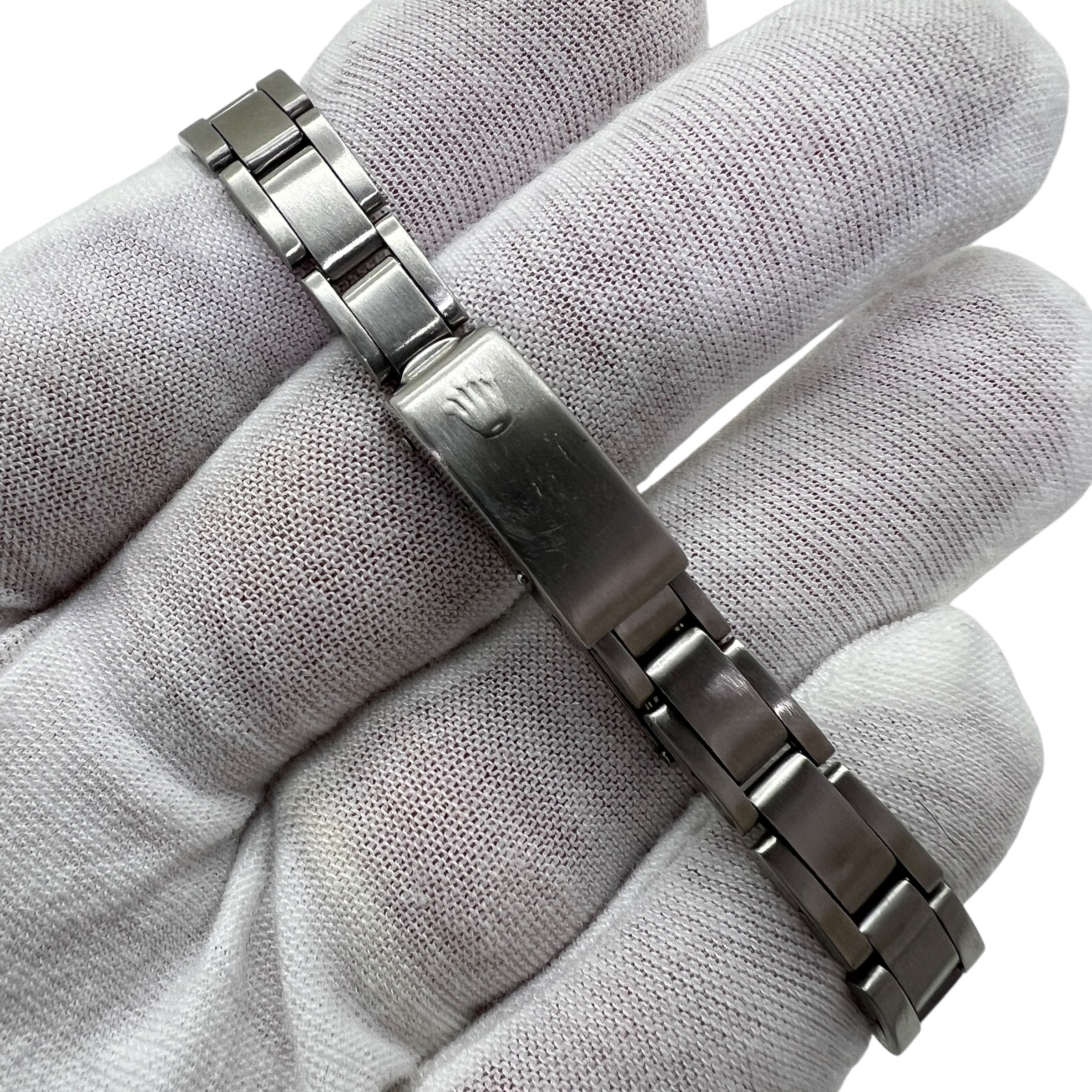 O.P. Date Lady ref. 6516 (Linen Dial)