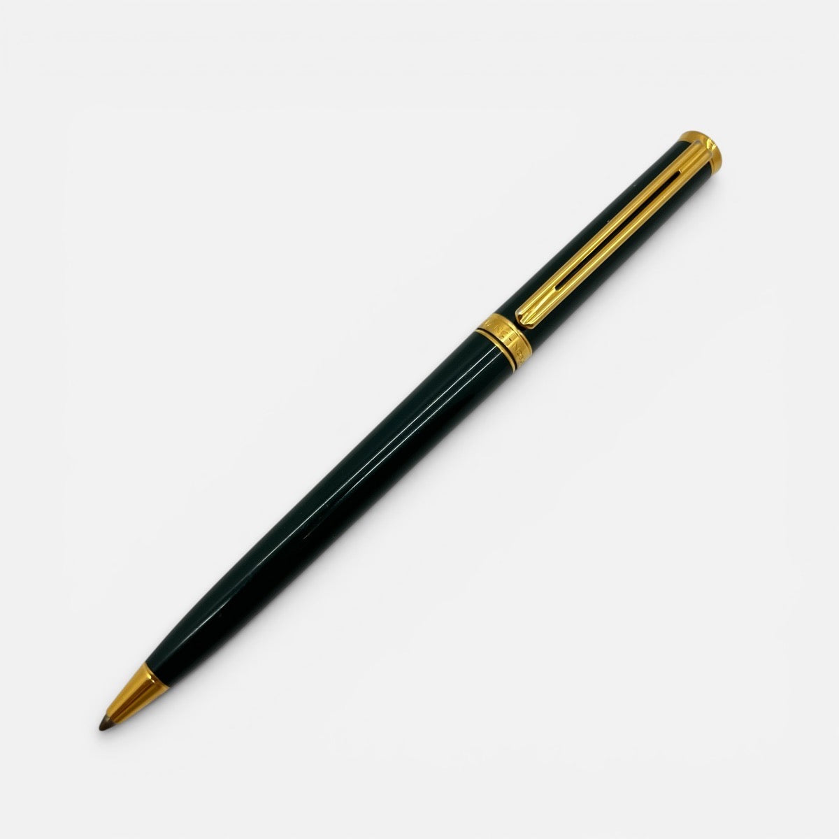 Noblesse Oblige Sfera Verde