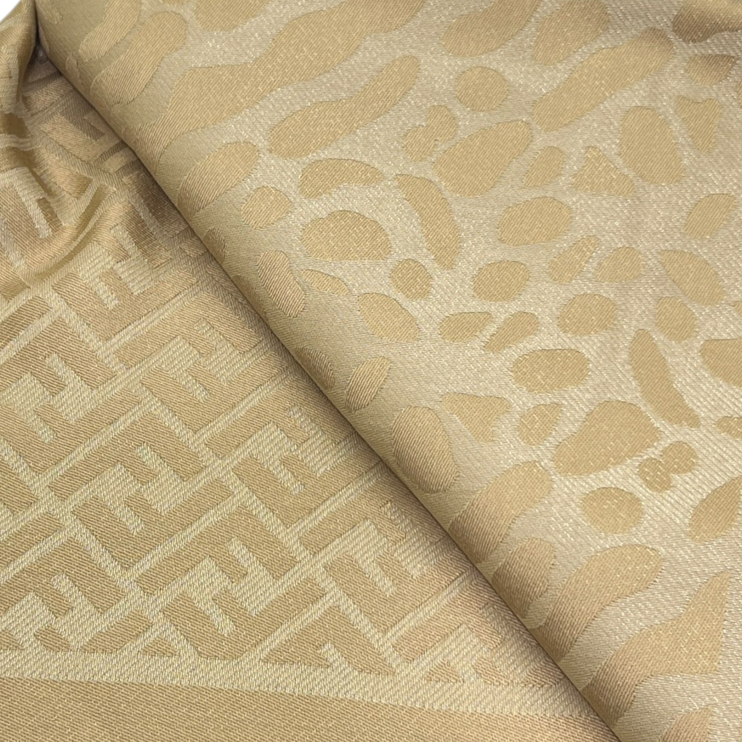 Scialle FF in lana e seta