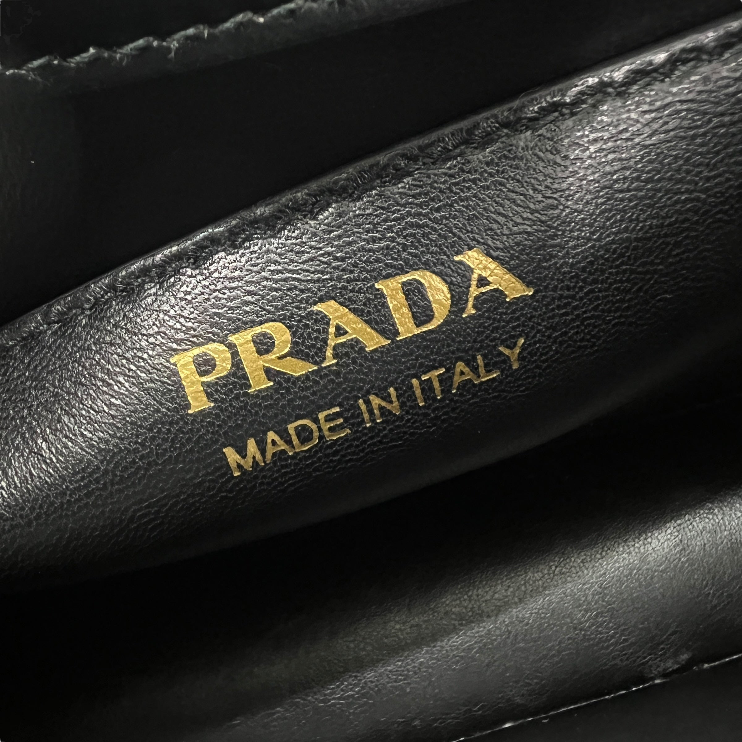 Borsa a spalla in pelle liscia