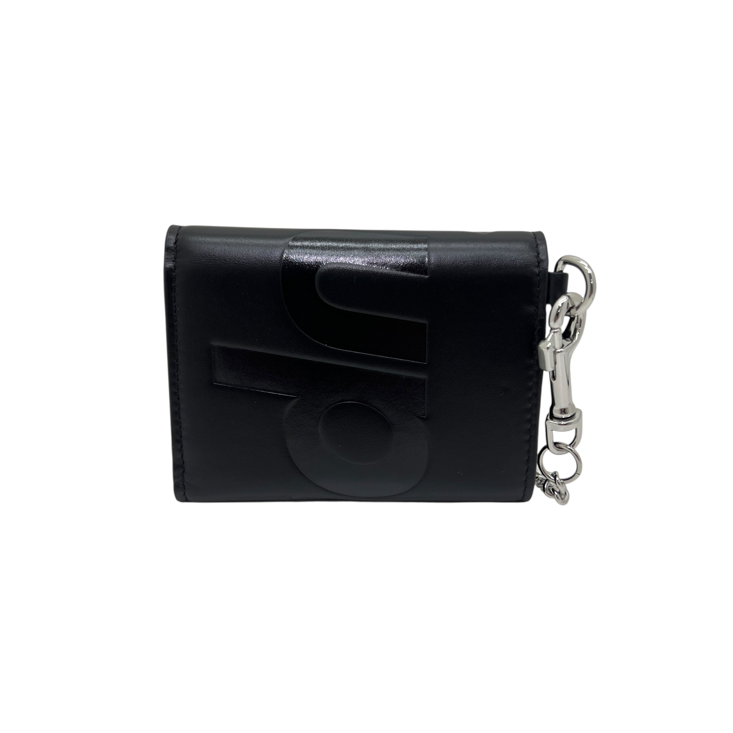 Portafoglio in pelle con catena