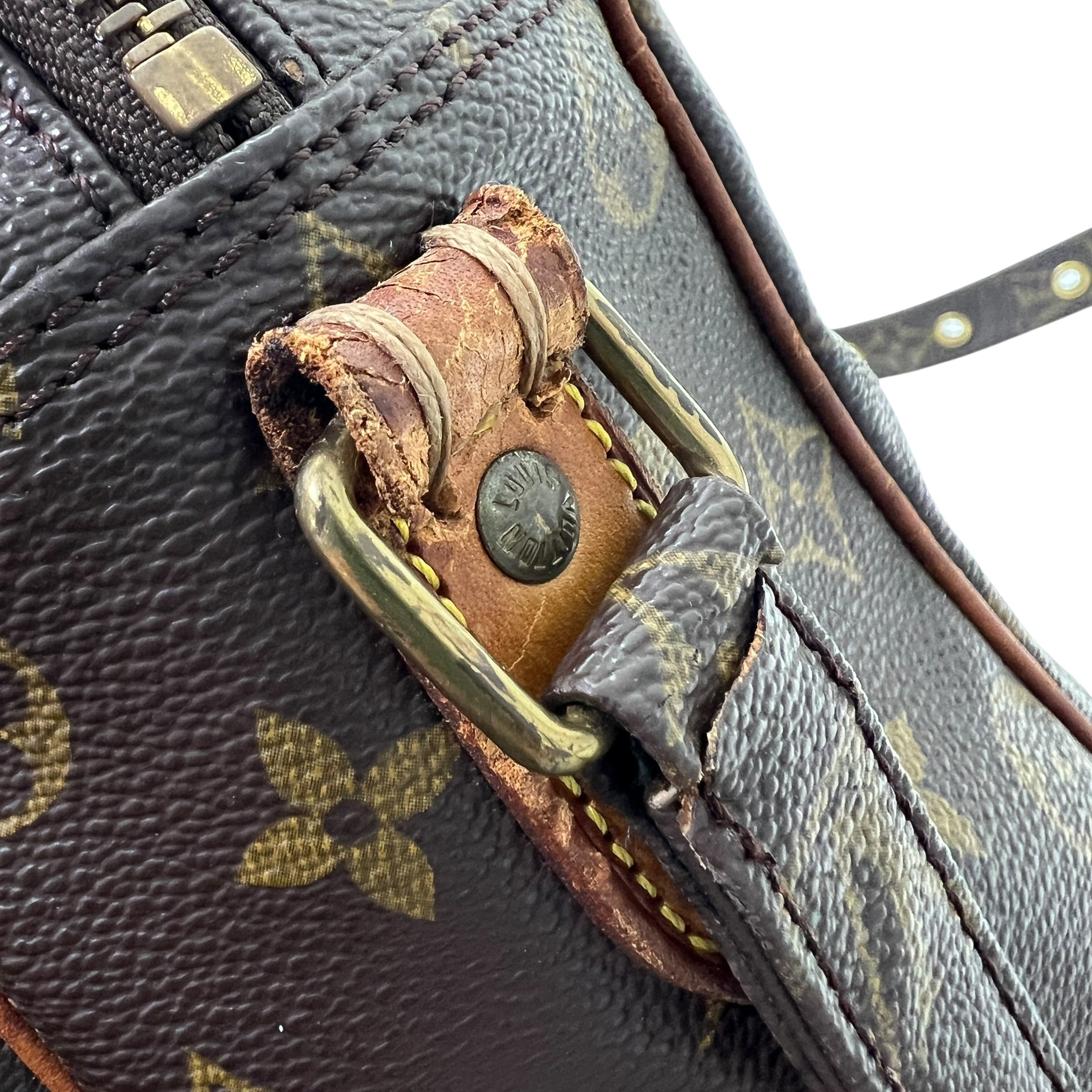 Nil vintage Monogram