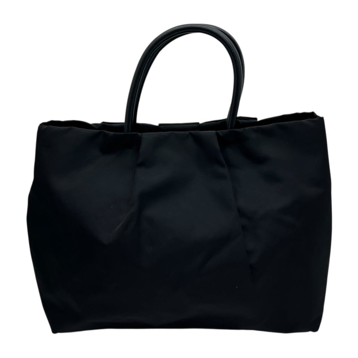 PRADA BORSA IN NYLON CON FIOCCO