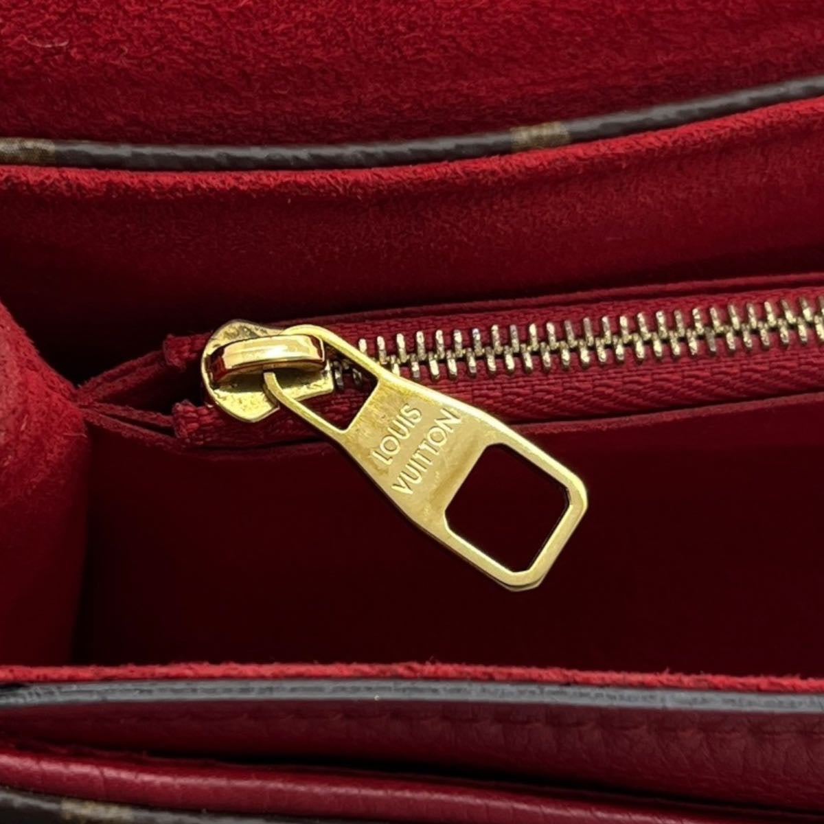 LOUIS VUITTON PALLAS CON CATENA