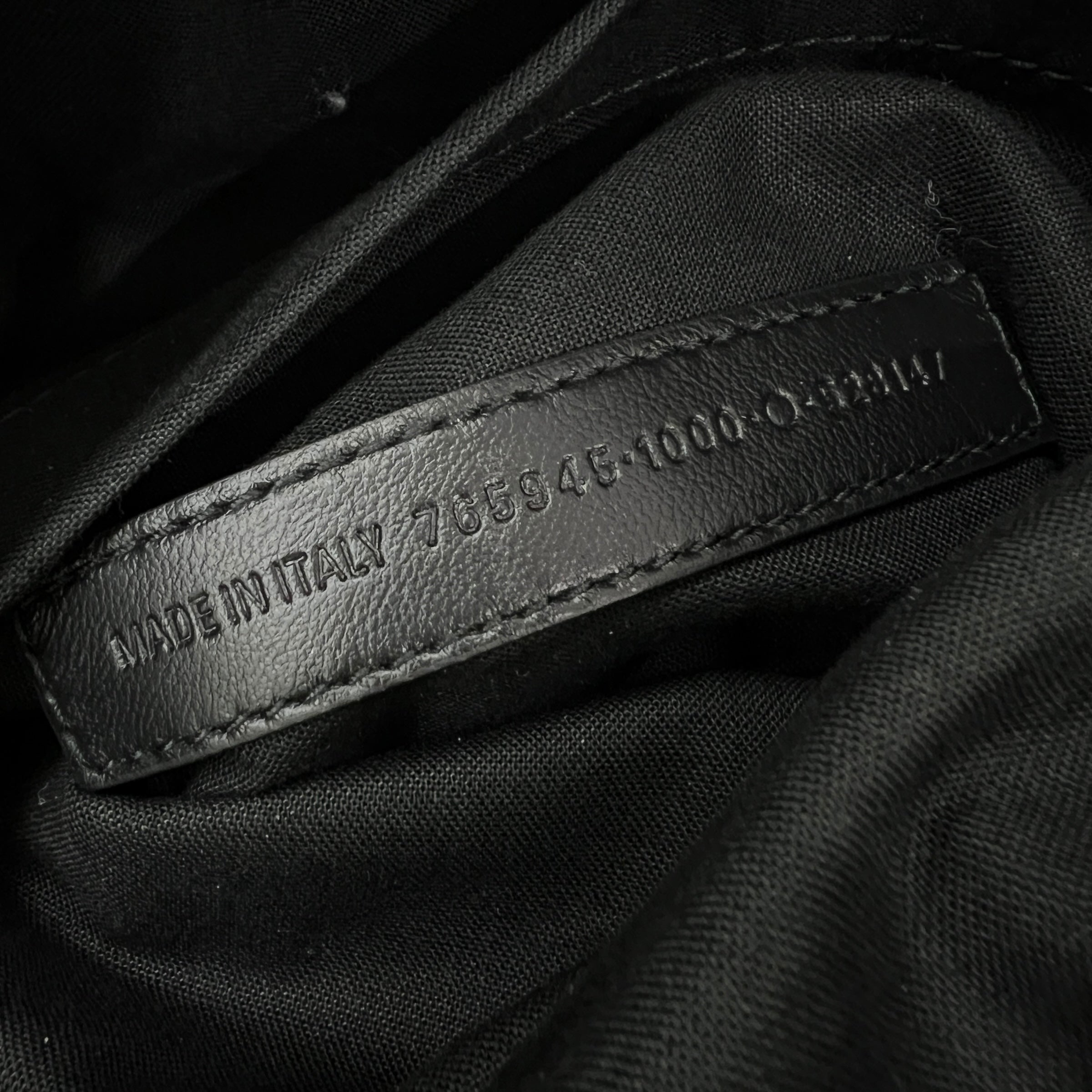 Monaco media in pelle di agnello