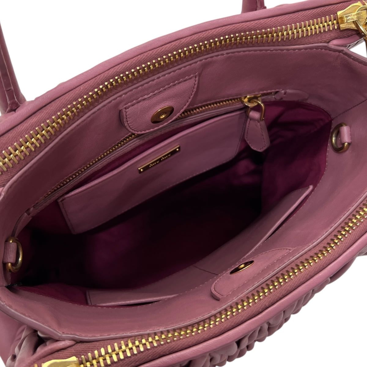 MIU MIU BORSA A TRACOLLA IN NAPPA GOFFRATA