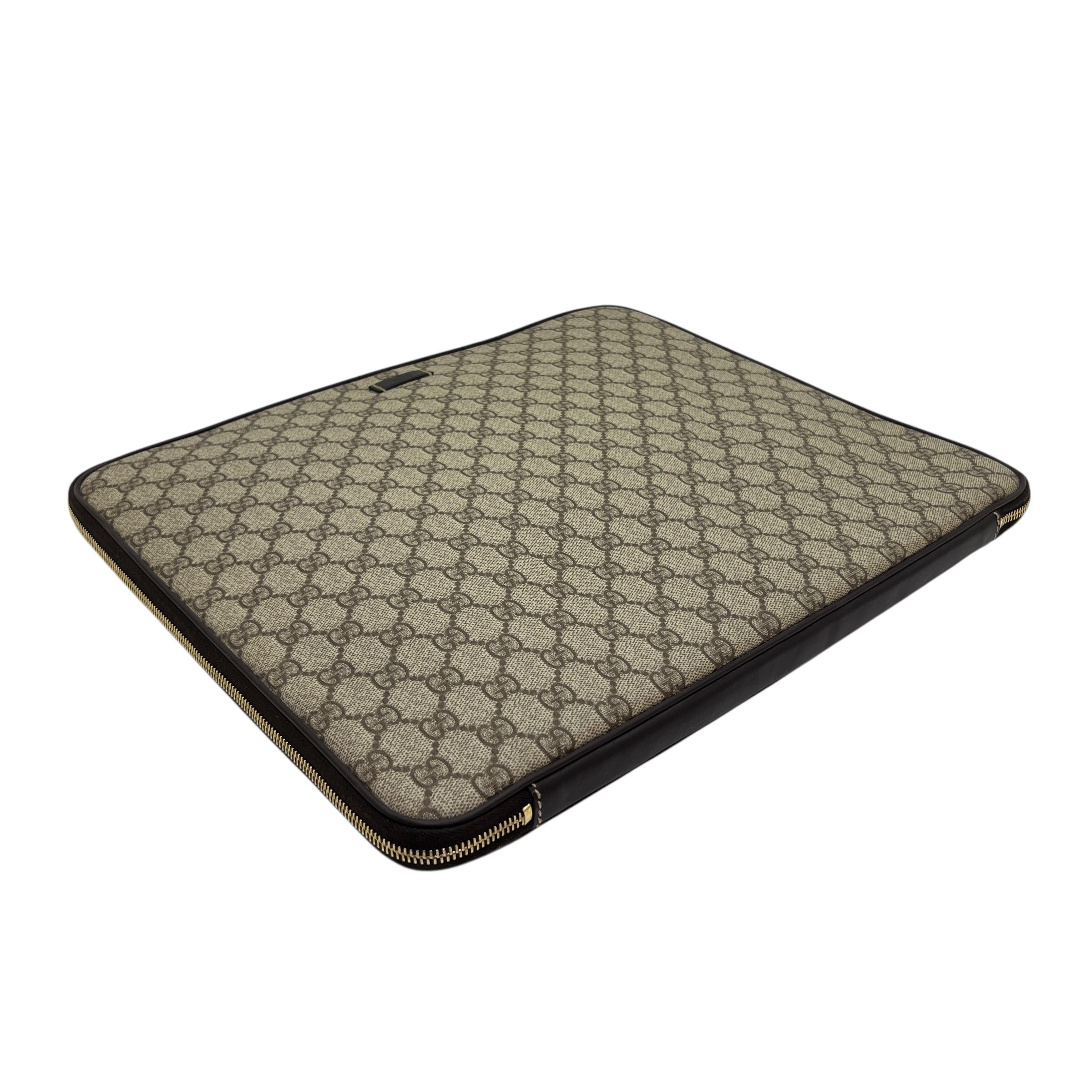 Gucci custodia GG Supreme per laptop