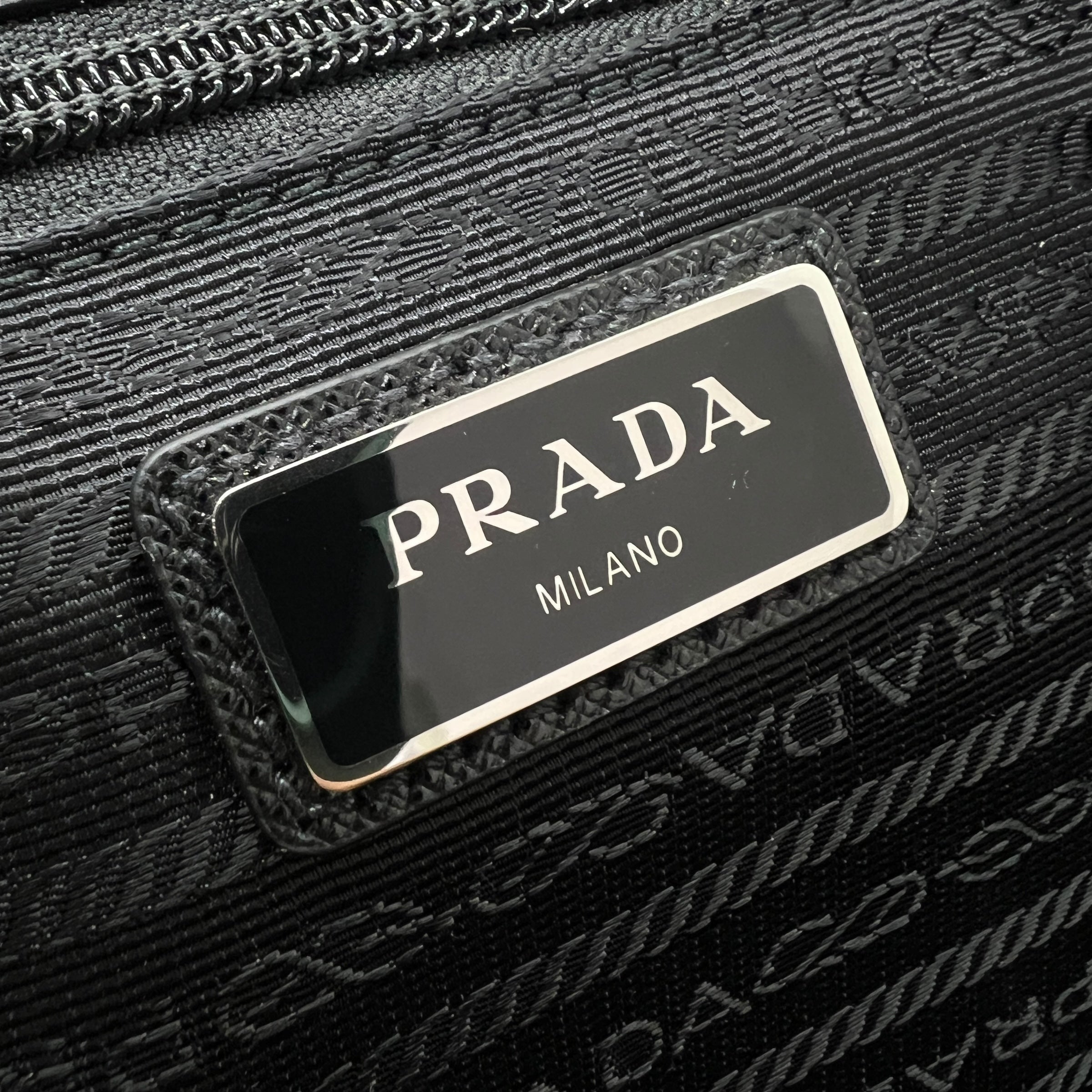Sacca da viaggio in ReNylon e Saffiano mis. 45