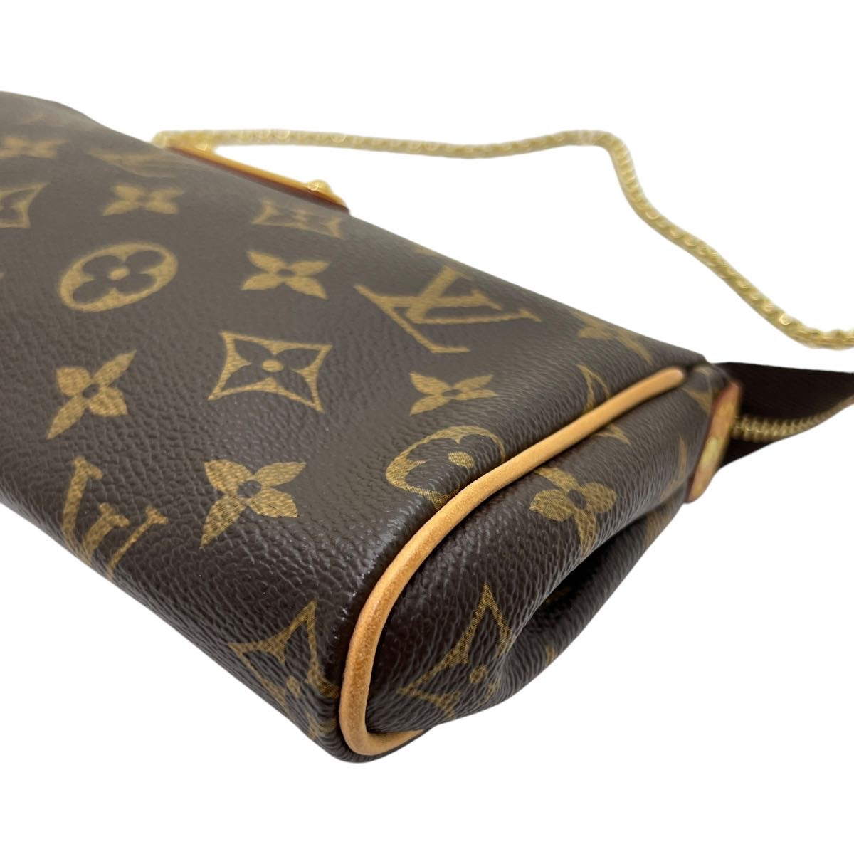 LOUIS VUITTON POCHETTE EVA