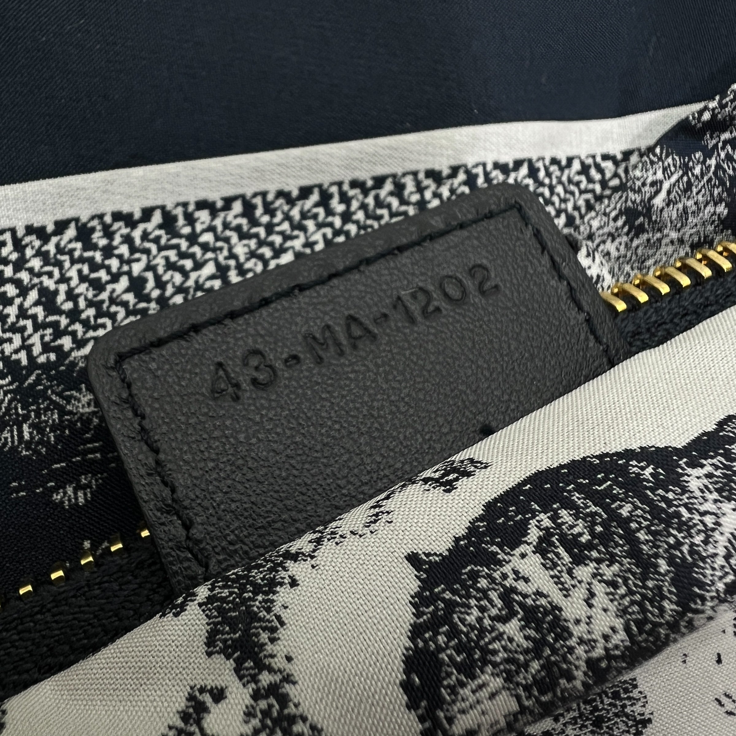 Pochette Dior travel