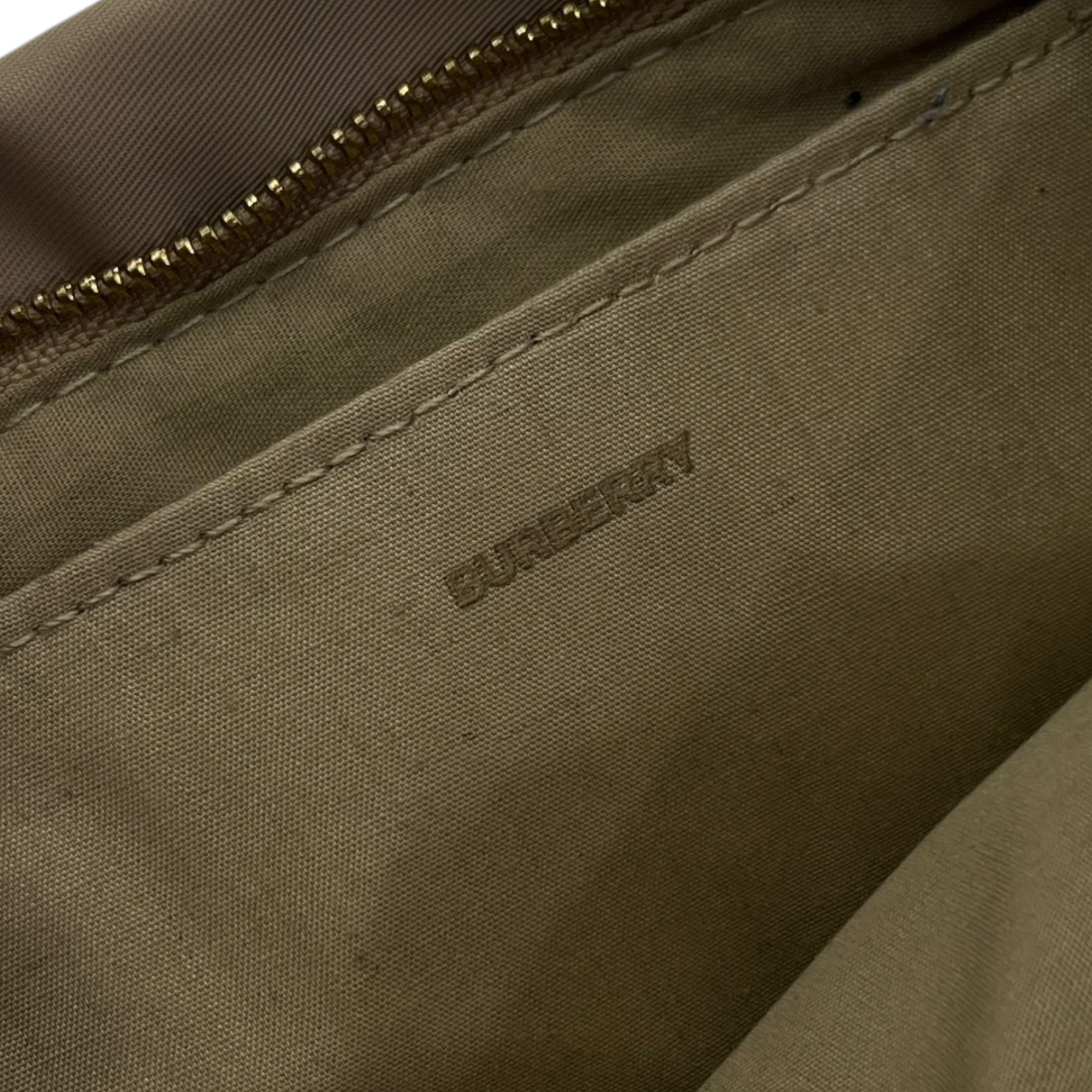 Burberry pochette piccola in tessuto