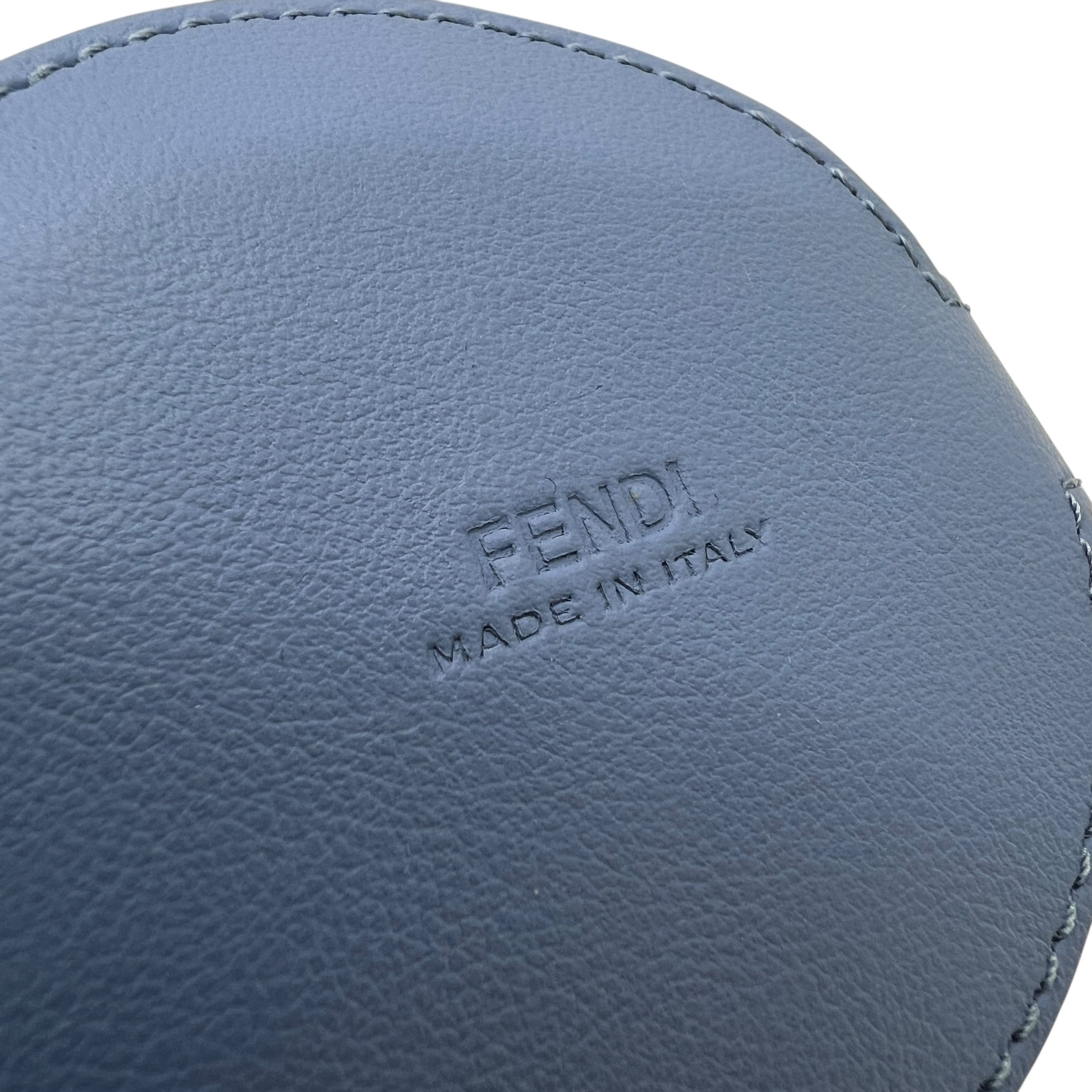 Porta bottiglia in pelle