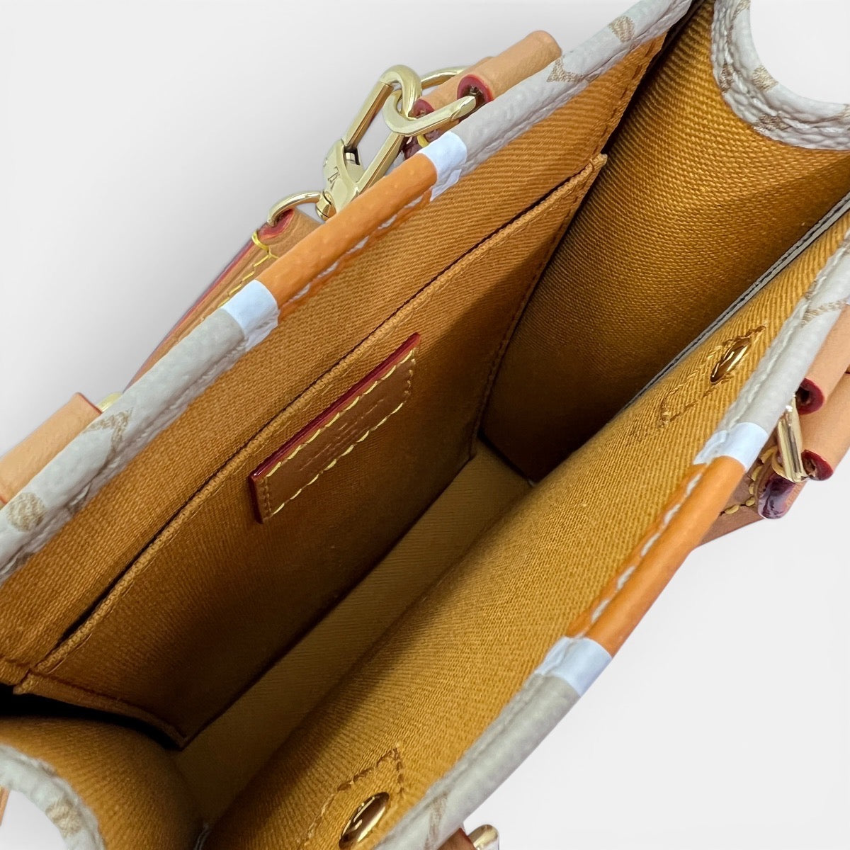 Petit Sac Plat mini borsa a tracolla