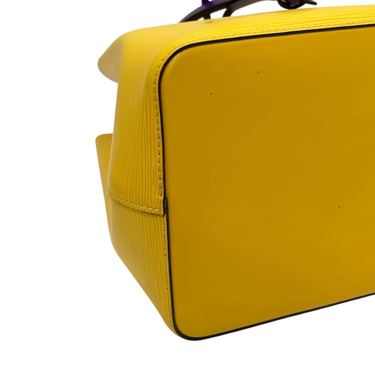 LOUIS VUITTON BORSA NEONOÈ MM IN PELLE EPI