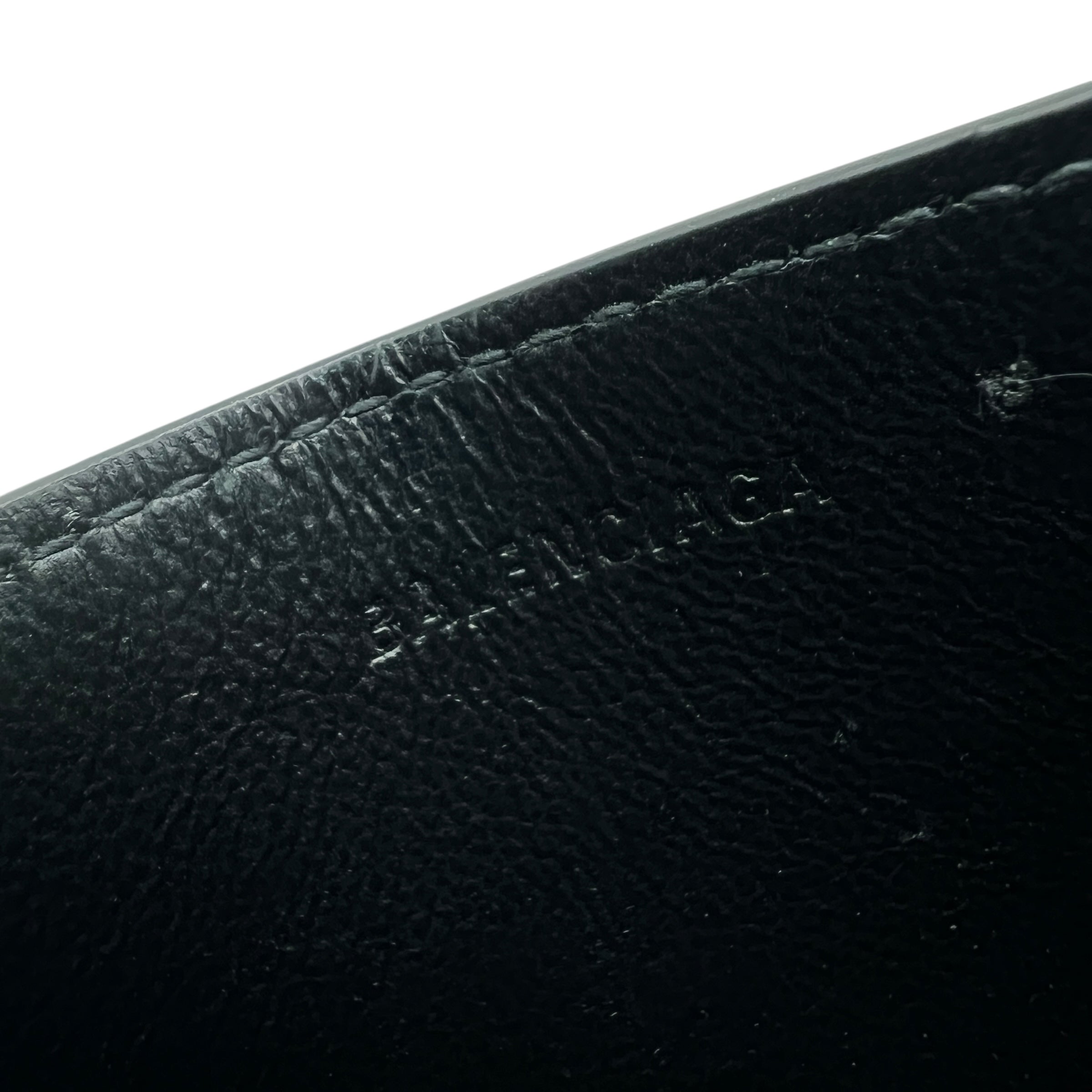 Portacarte in pelle martellata