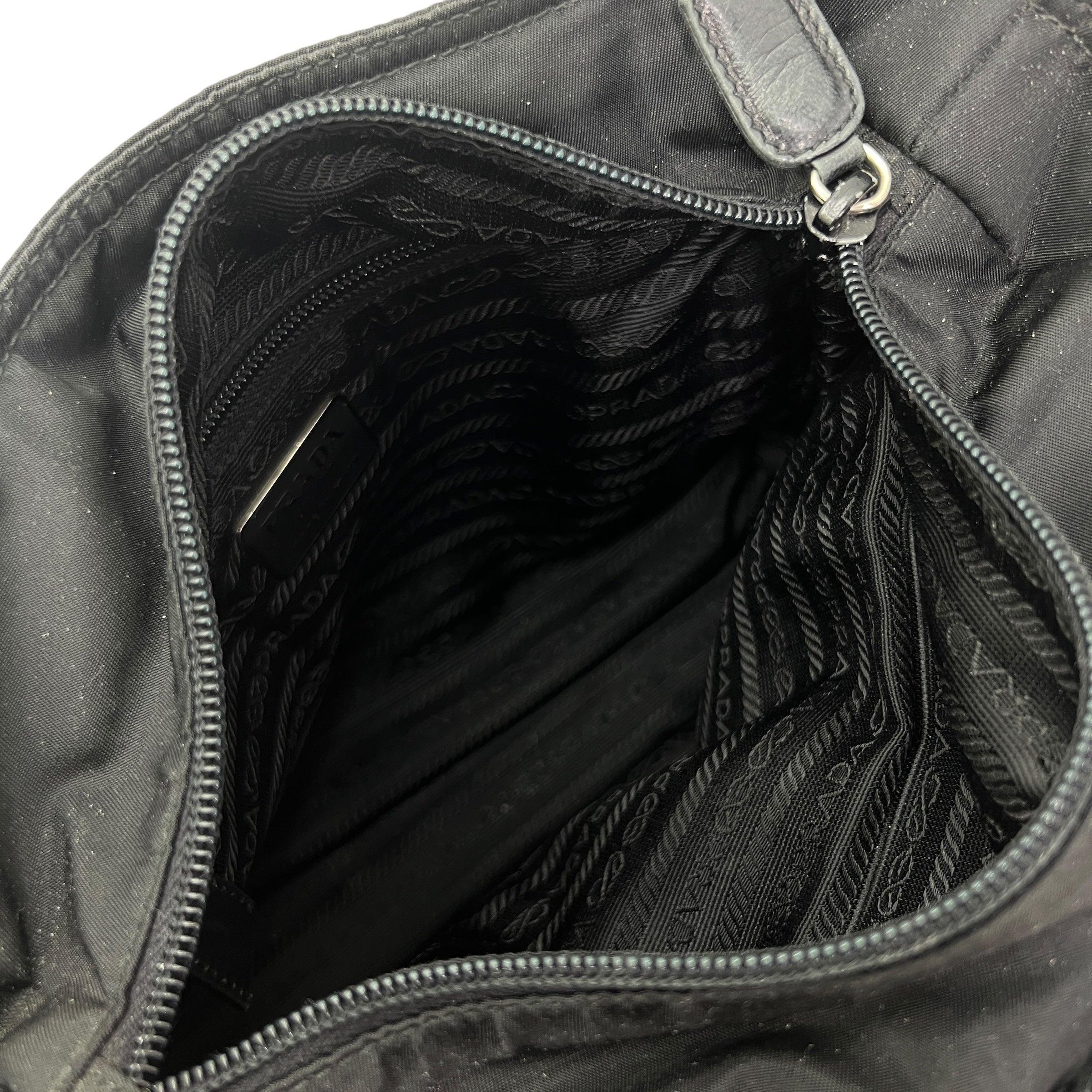 Prada borsa a spalla in Nylon