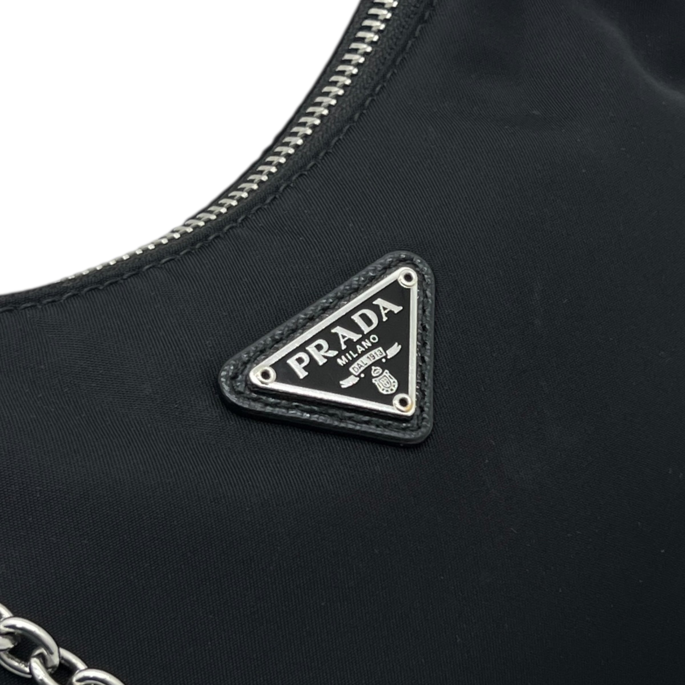 Borsa Prada Re-Edition 2005 in Re-Nylon