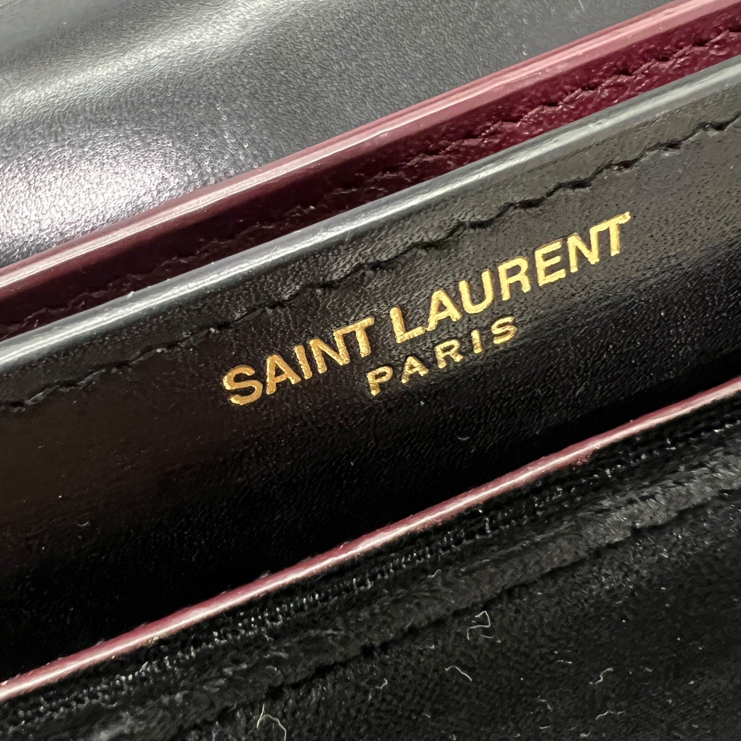 Cassandra a tracolla in velluto