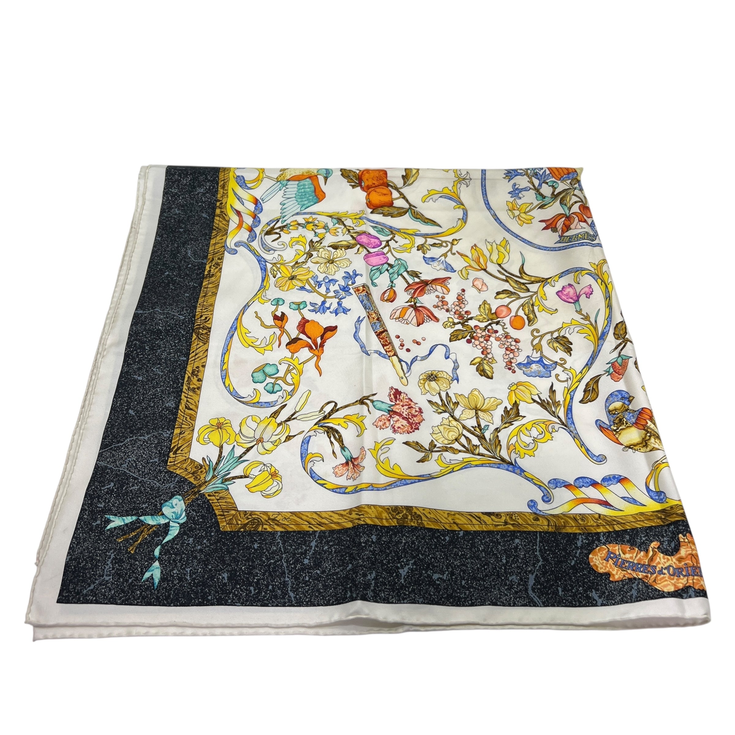 Foulard Carré 90 Pierres d’Orient et d’Occident