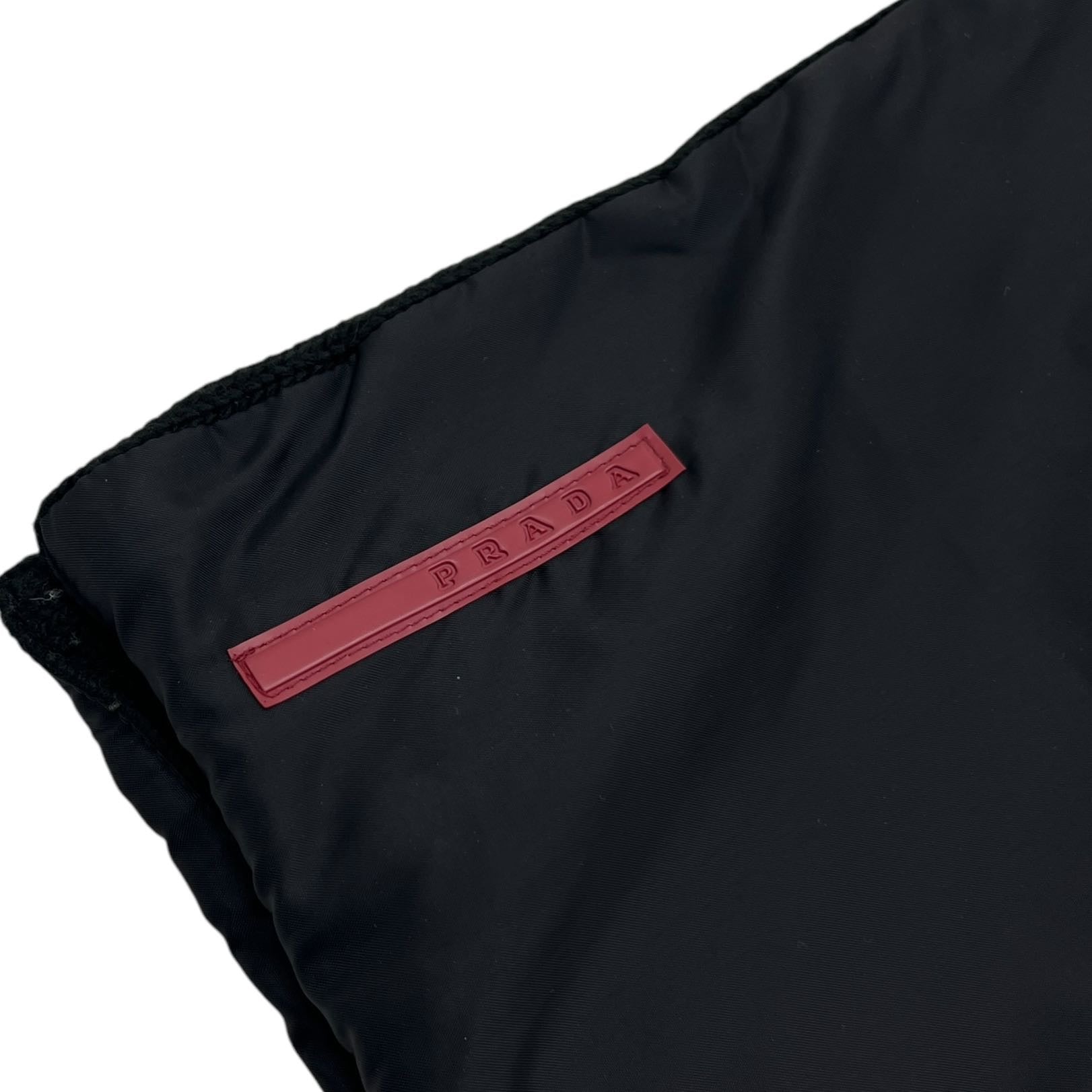 Prada sciarpa vintage in Nylon e lana