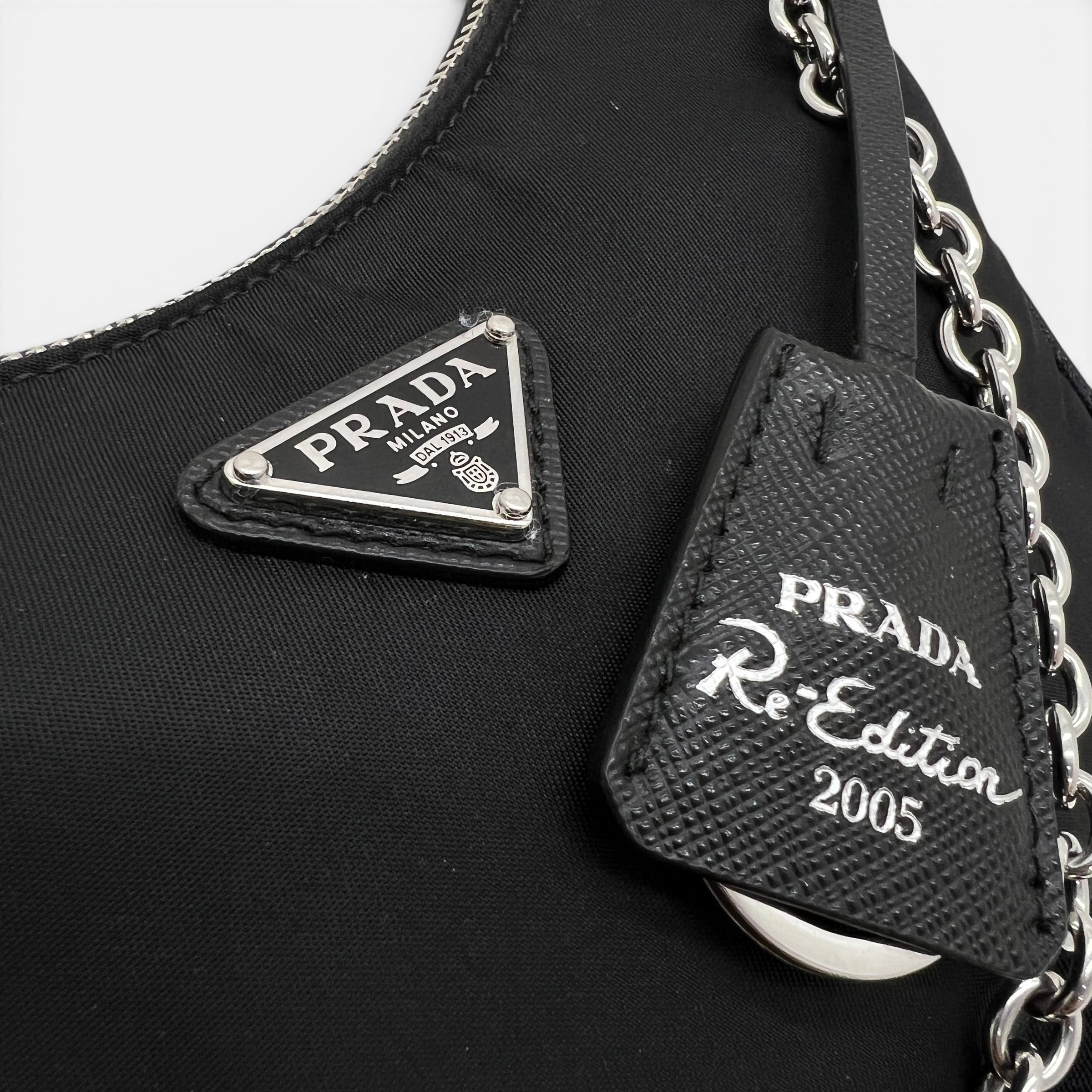 Borsa Re-Edition 2005 in Re-Nylon e Saffiano