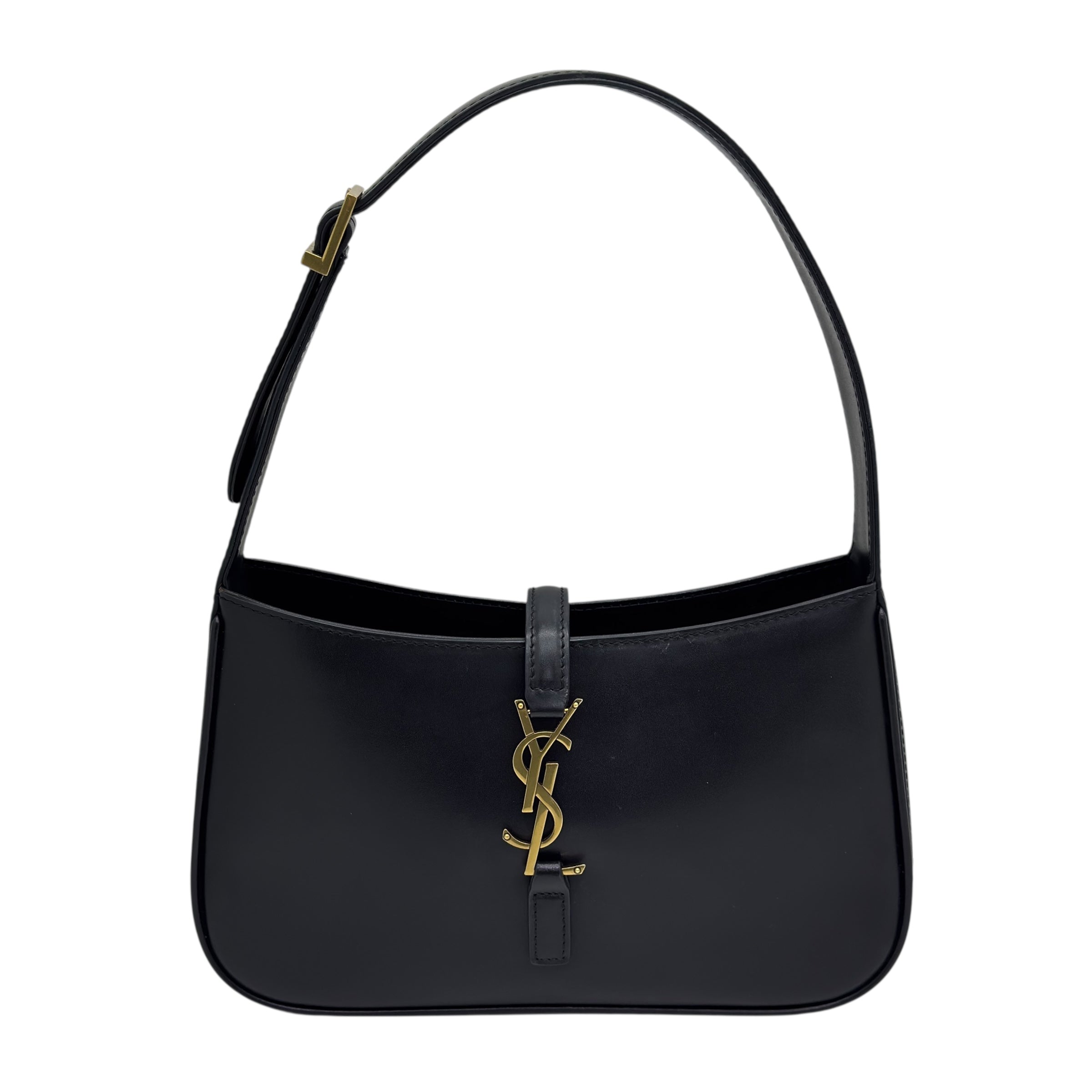 Le 5 a 7 in pelle liscia