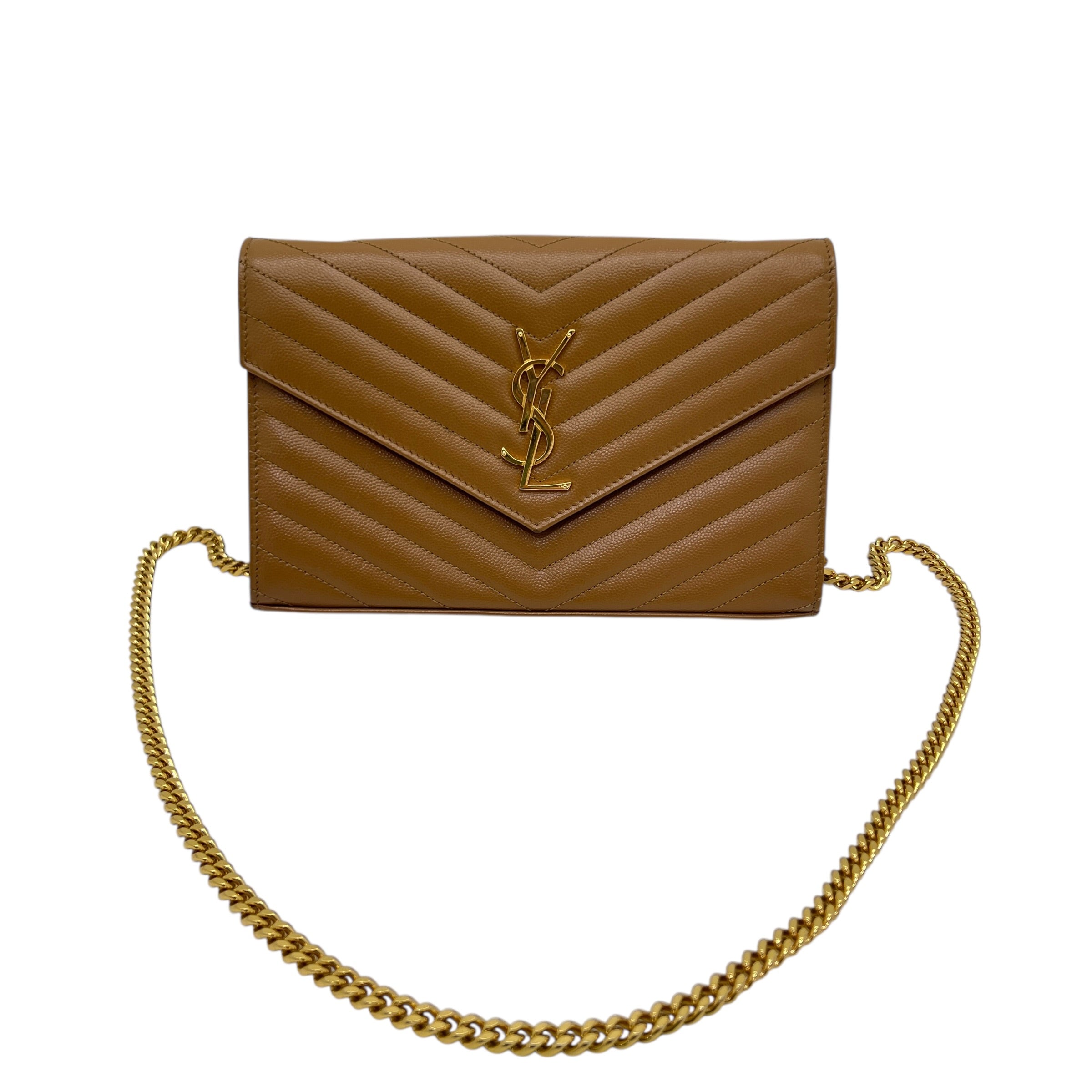 Envelope chain grain de pudre