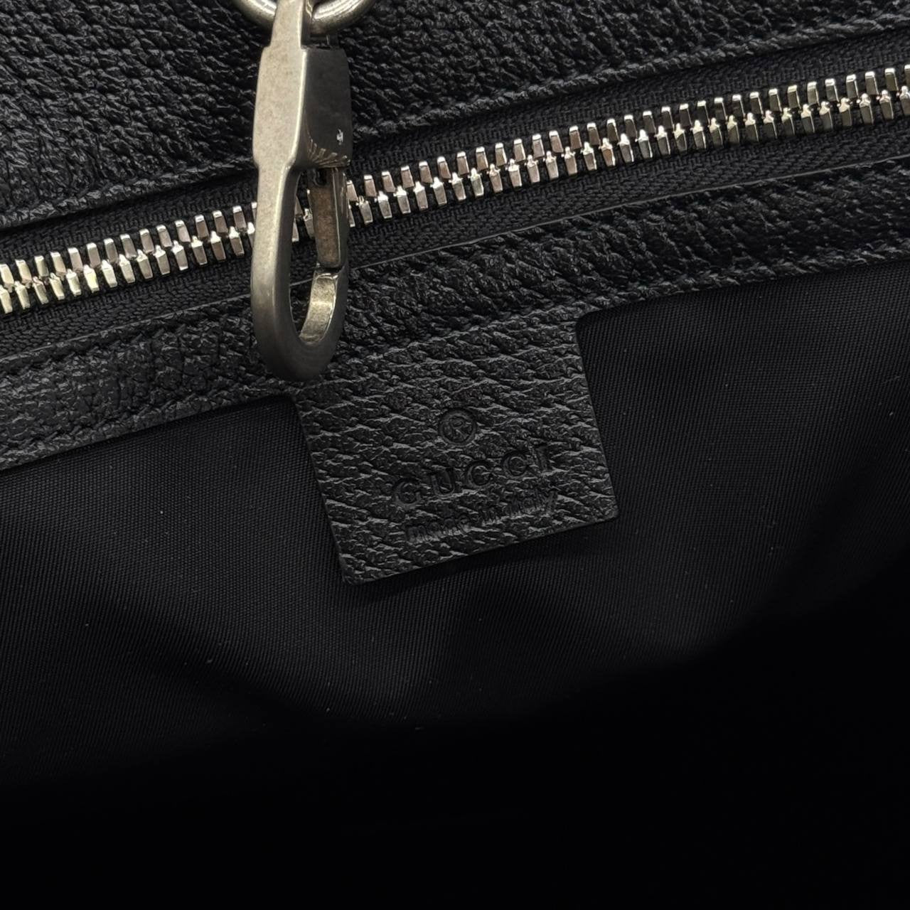 Borsa Shopping Off The Grid